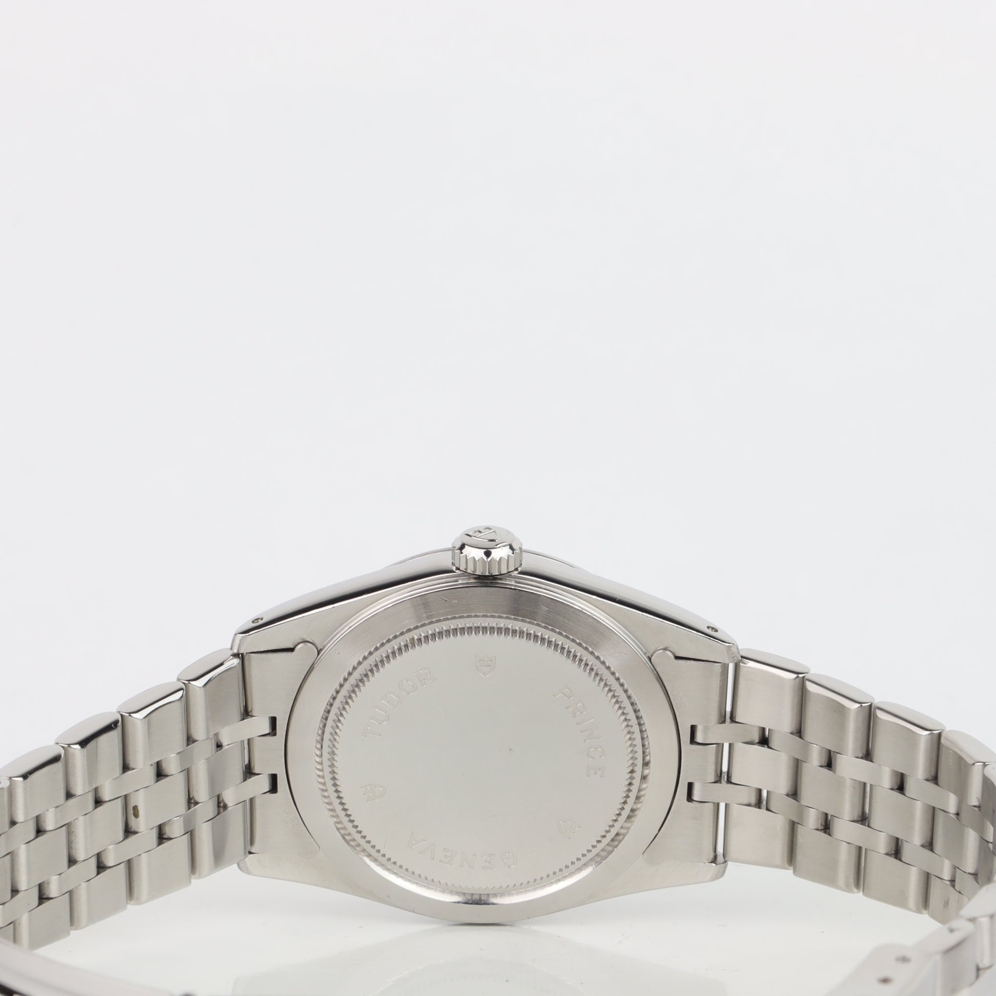 Tudor Prince Date + Day 76200     | 2002