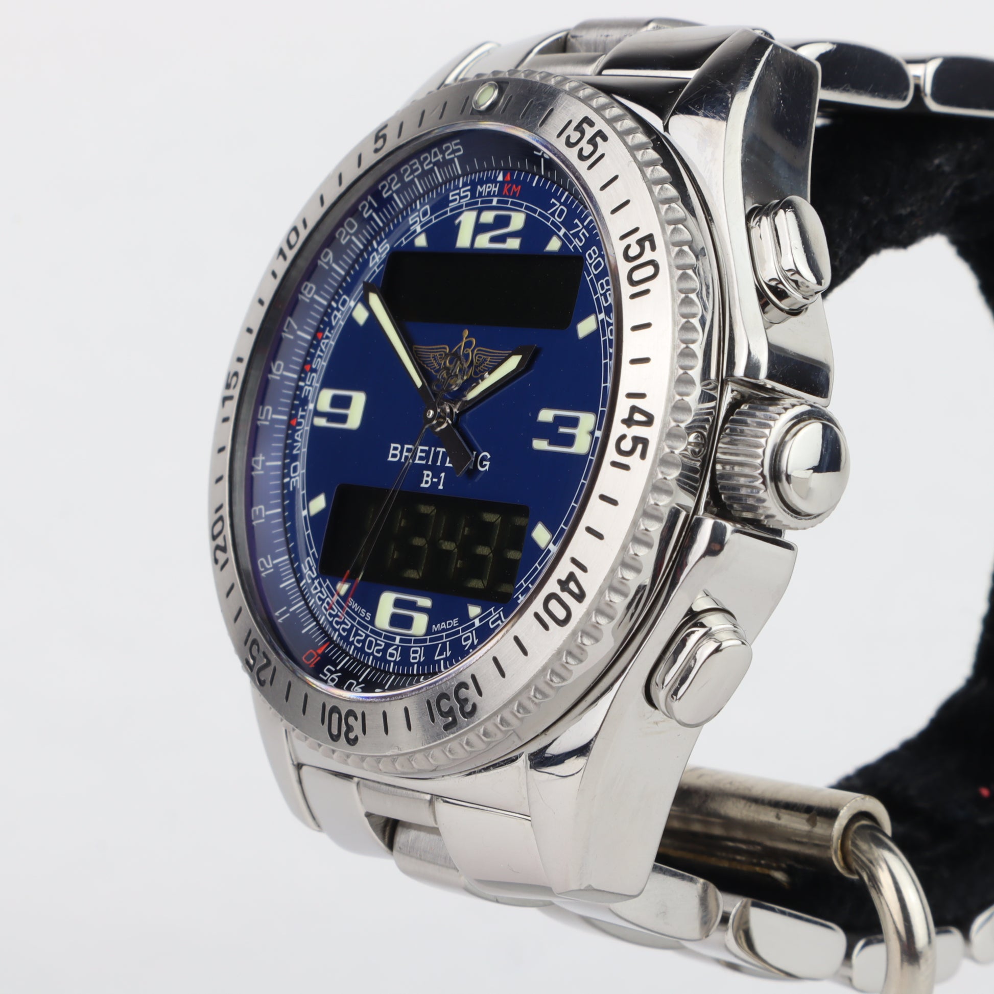 Breitling B-1 A68362    | Papers | 1999