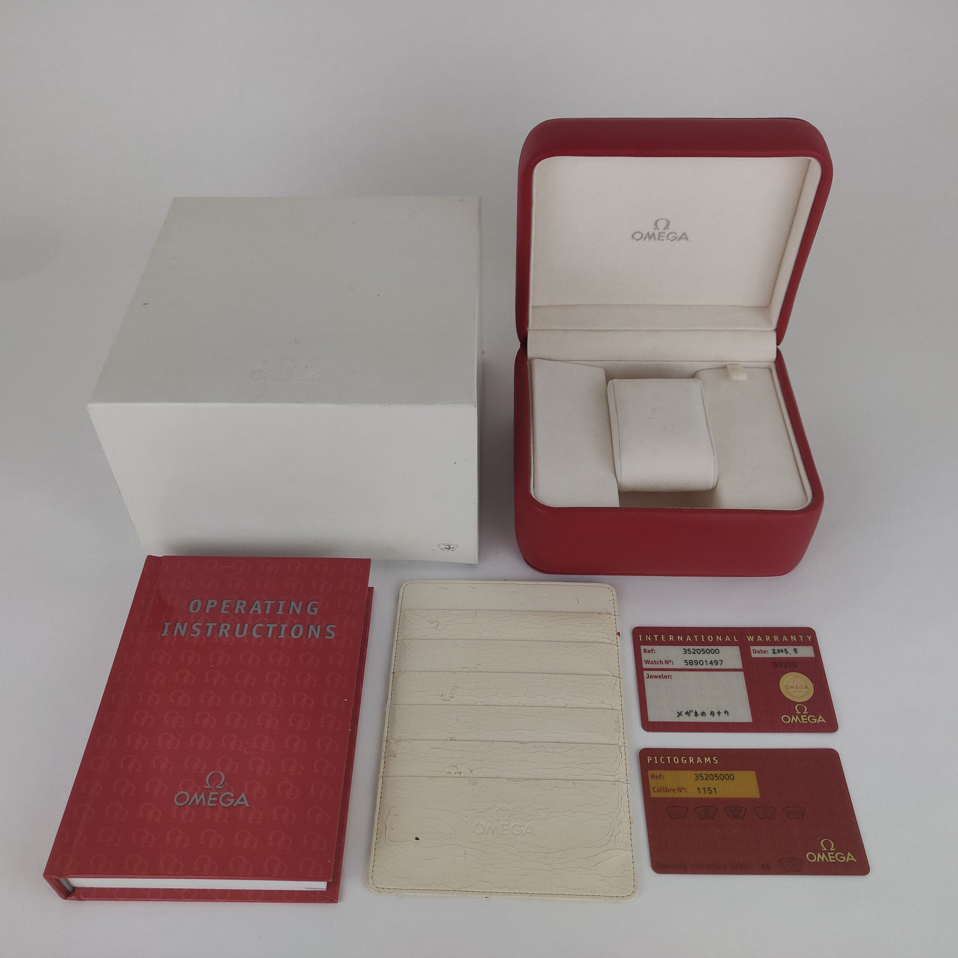 Omega Speedmaster Day Date 3520.50    | Box & Papers | 2005