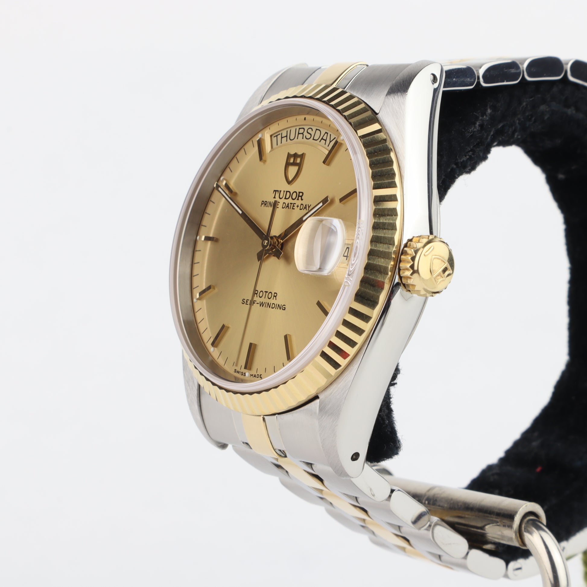 Tudor Prince Date + Day 76213    | Box & Papers | 2003