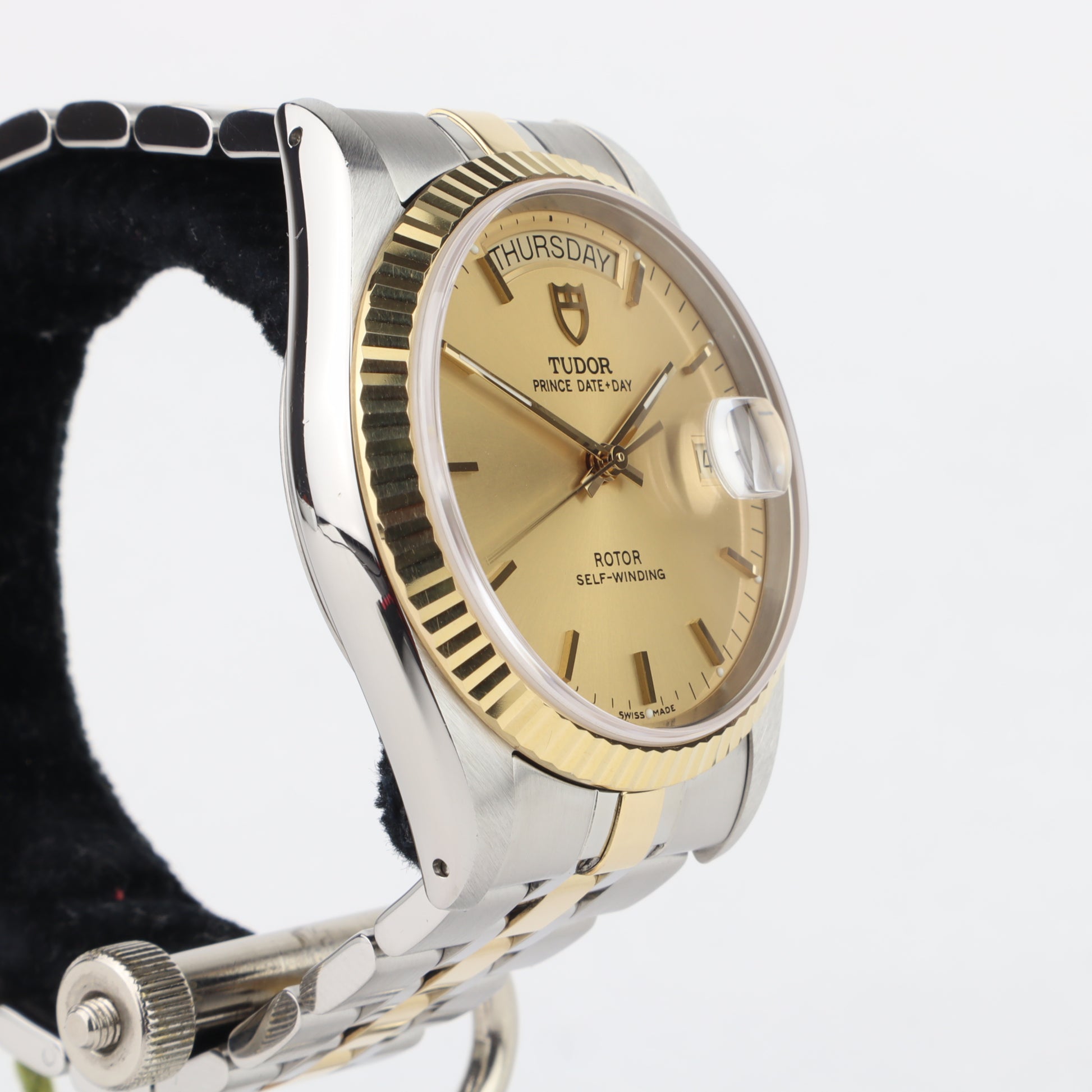Tudor Prince Date + Day 76213    | Box & Papers | 2003