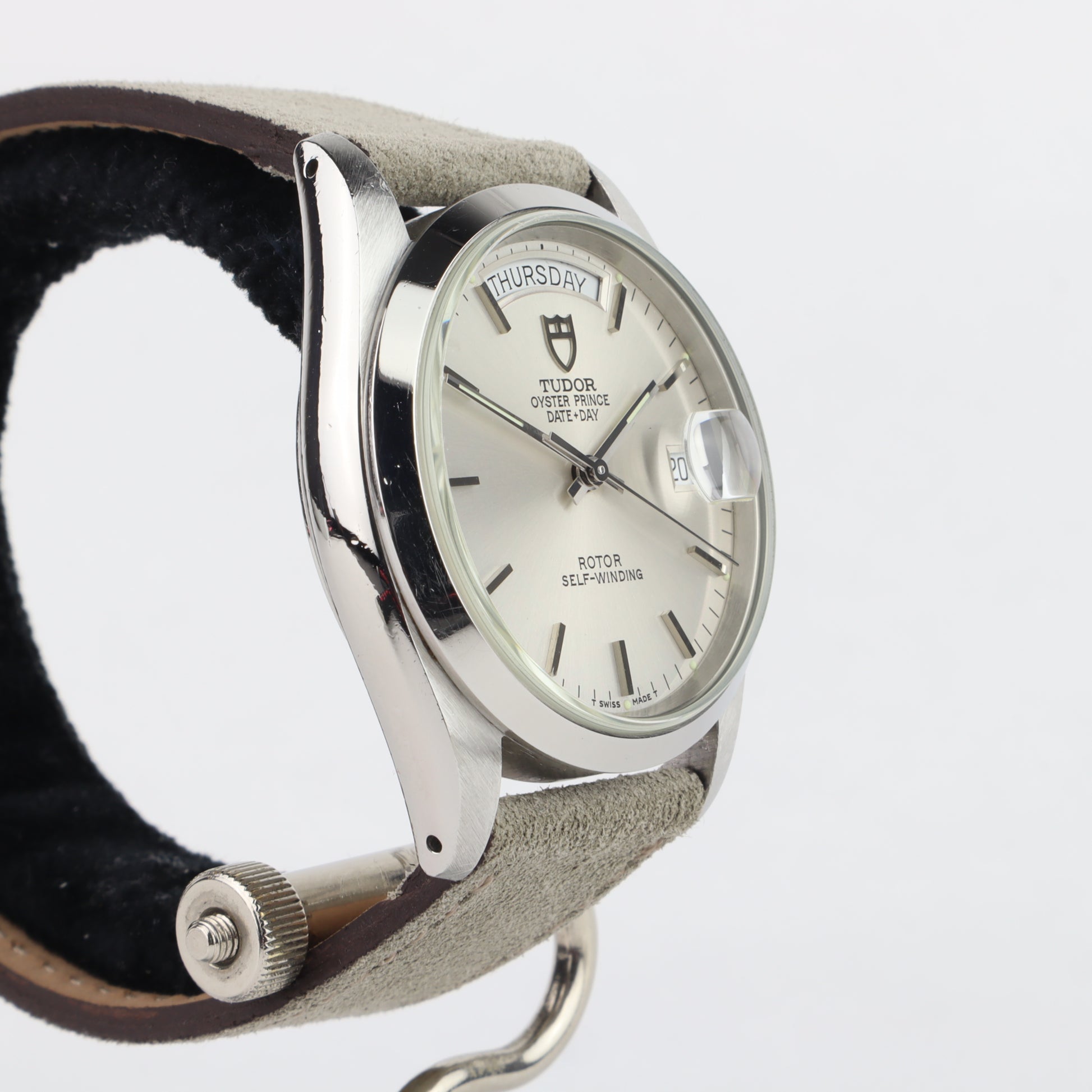 Tudor Prince Date + Day 76200    | Box & Papers