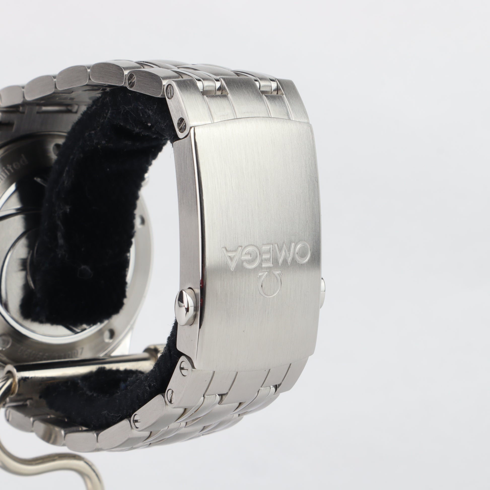 Omega 300M James Bond 50th Anniversary Limited 212.30.41.20.01.005    | Box & Papers | 2012