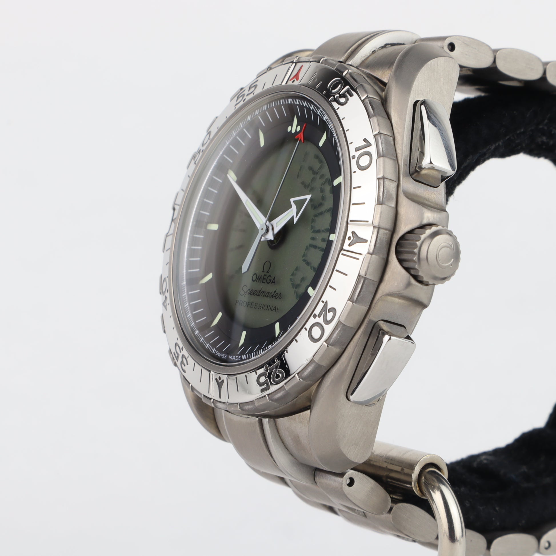 Omega Speedmaster X-33 3290.50   | Factory Serviced | Box & Papers | 1998