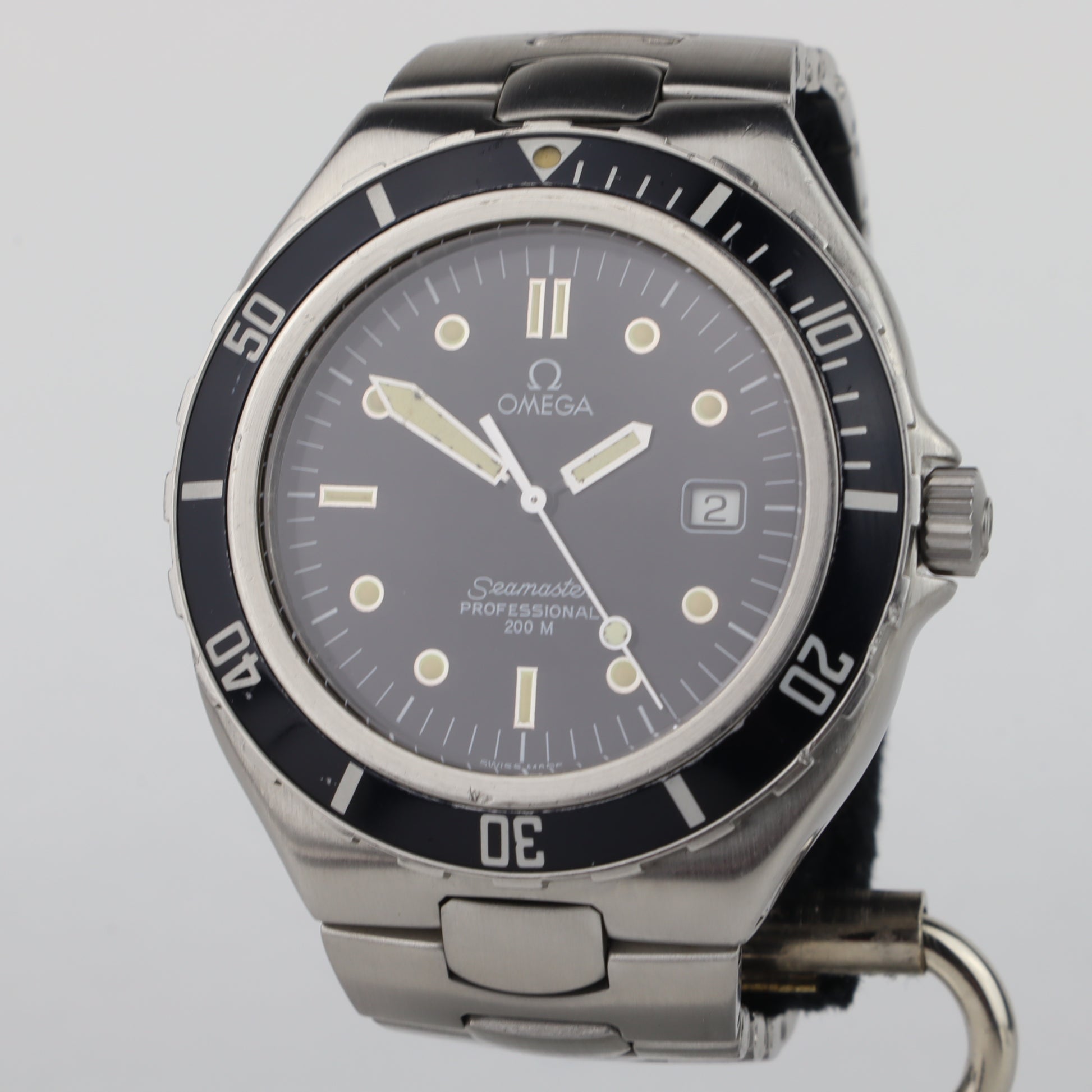 Omega Seamaster Pre Bond 200M 396.1051 ‘Jumbo’ | 1991