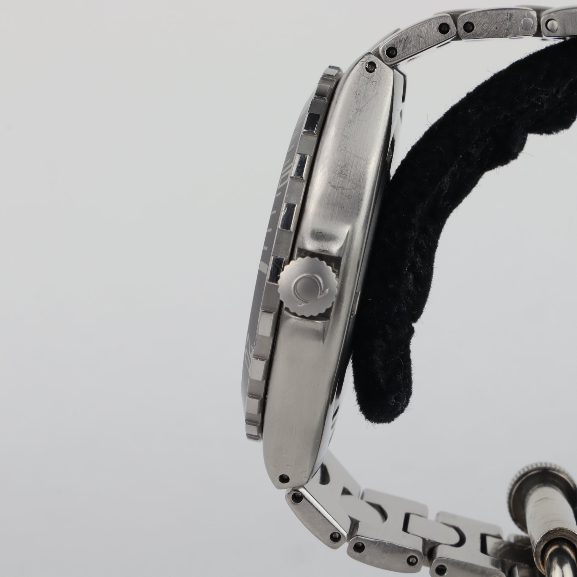 Omega Seamaster Pre Bond 200M 396.1051 ‘Jumbo’ | 1991