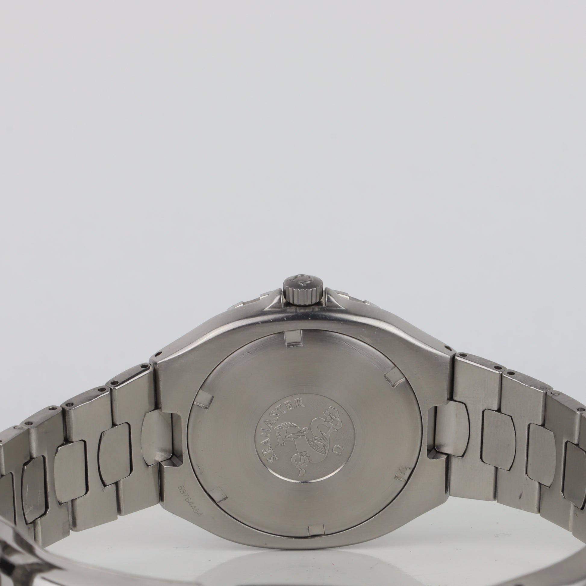 Omega Seamaster Pre Bond 200M 396.1051 ‘Jumbo’ | 1991