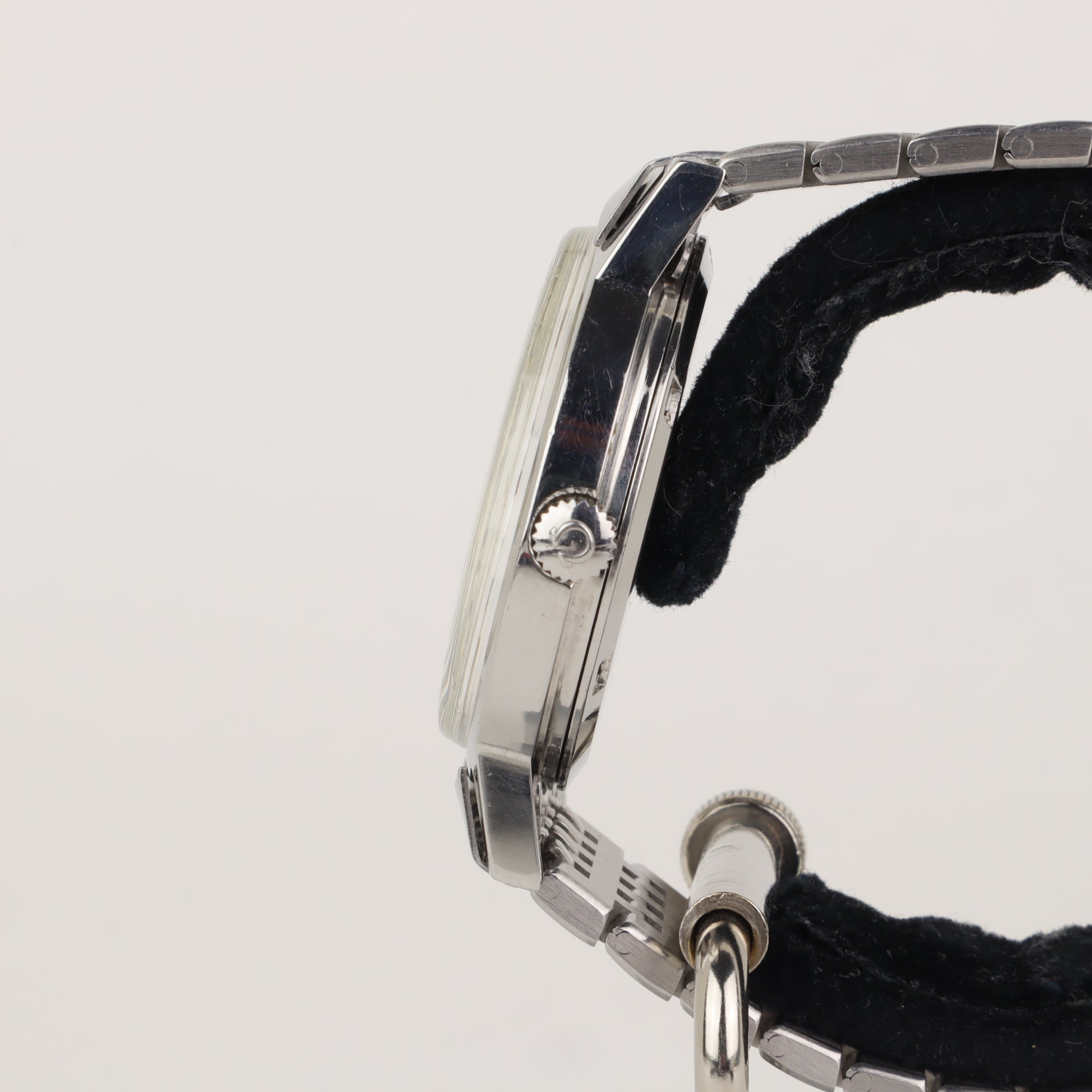 Omega Genève  136.0099   | Serviced  | 1972