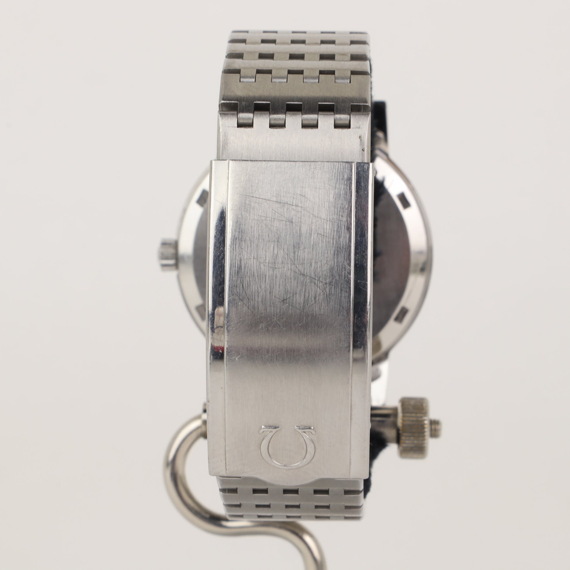 Omega Genève  136.0099   | Serviced  | 1972