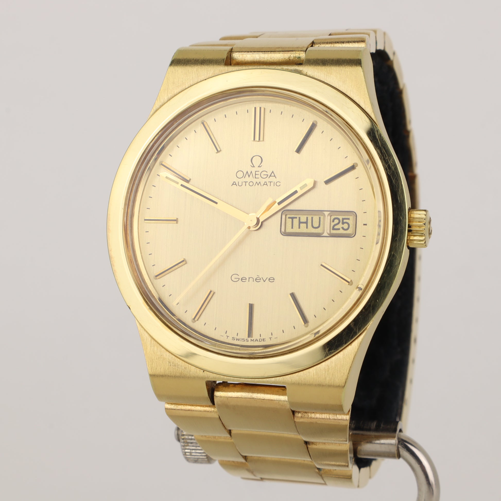 Omega Genève  166.0174    | Box | 1975