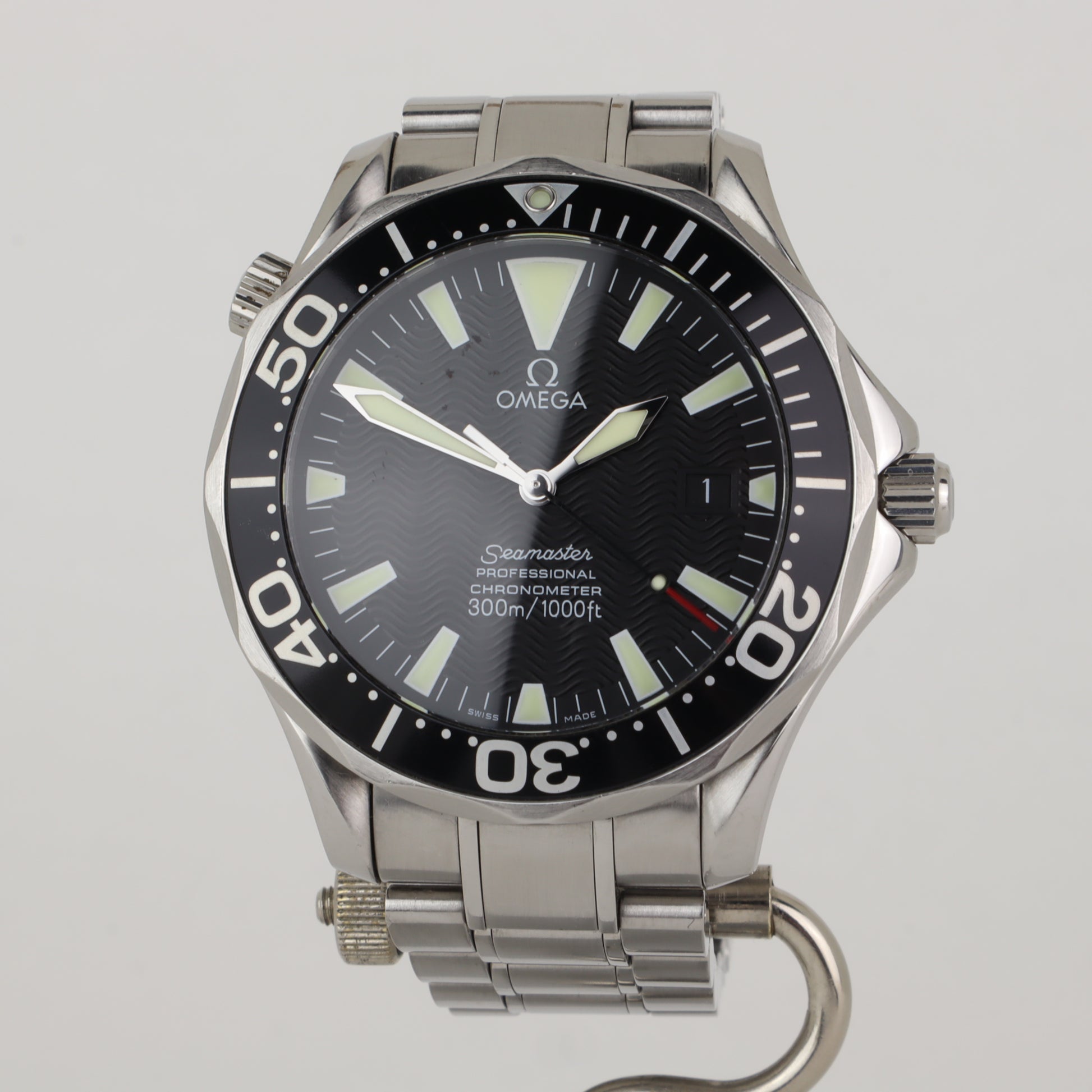 Omega Seamaster 300M 2254.50 'Peter Blake'   | Box & Papers | 2003