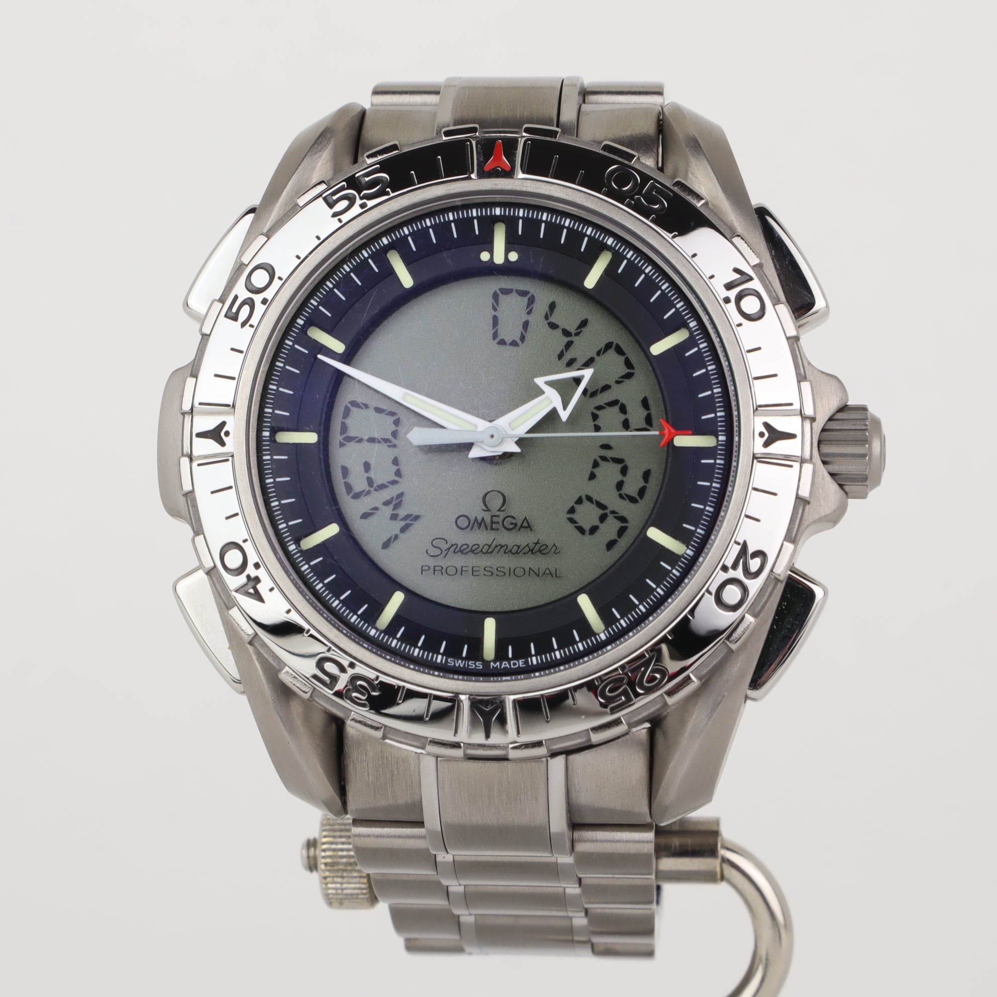 Omega Speedmaster X-33 3290.50 | Factory Serviced | Box & Papers