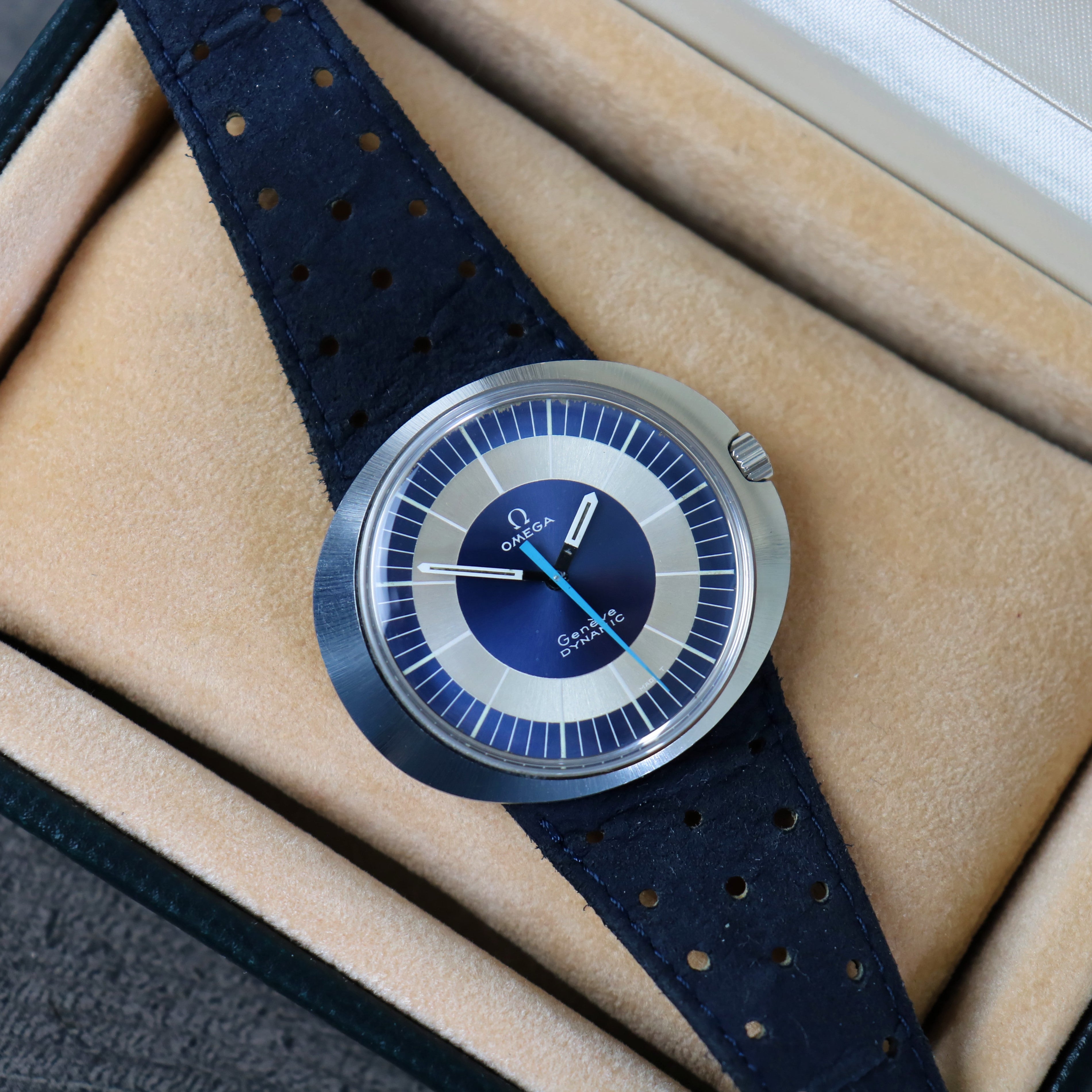 Omega Genève