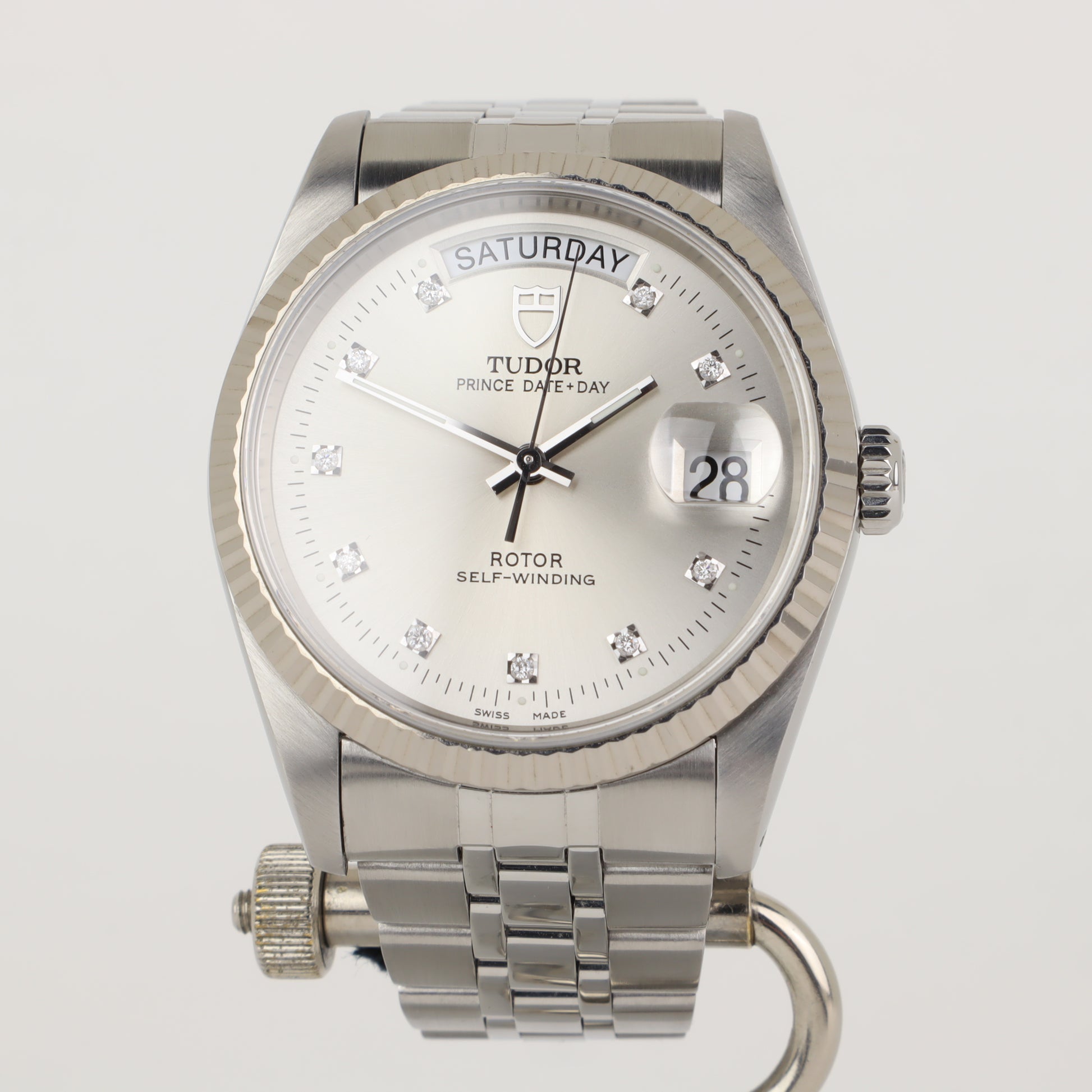 Tudor Prince Date + Day 76214    | Papers | 2019