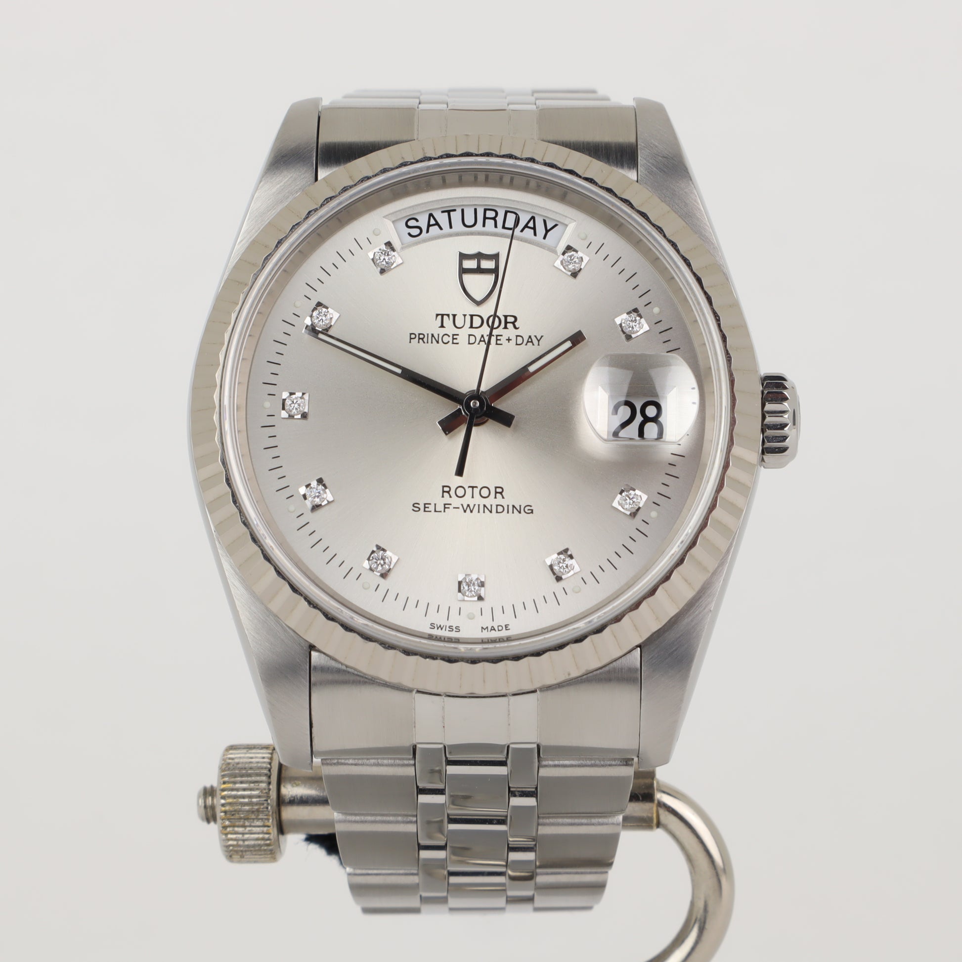 Tudor Prince Date + Day 76214    | Papers | 2019
