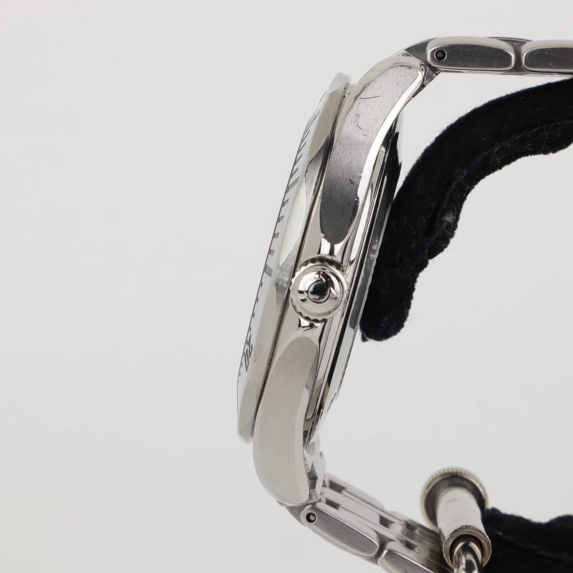 Omega Seamaster 300M 2542.80     | 1995