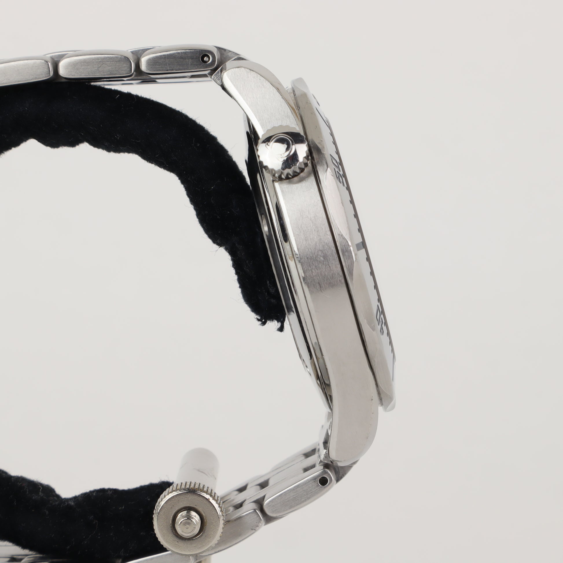 Omega Seamaster 300M 2542.80     | 1995