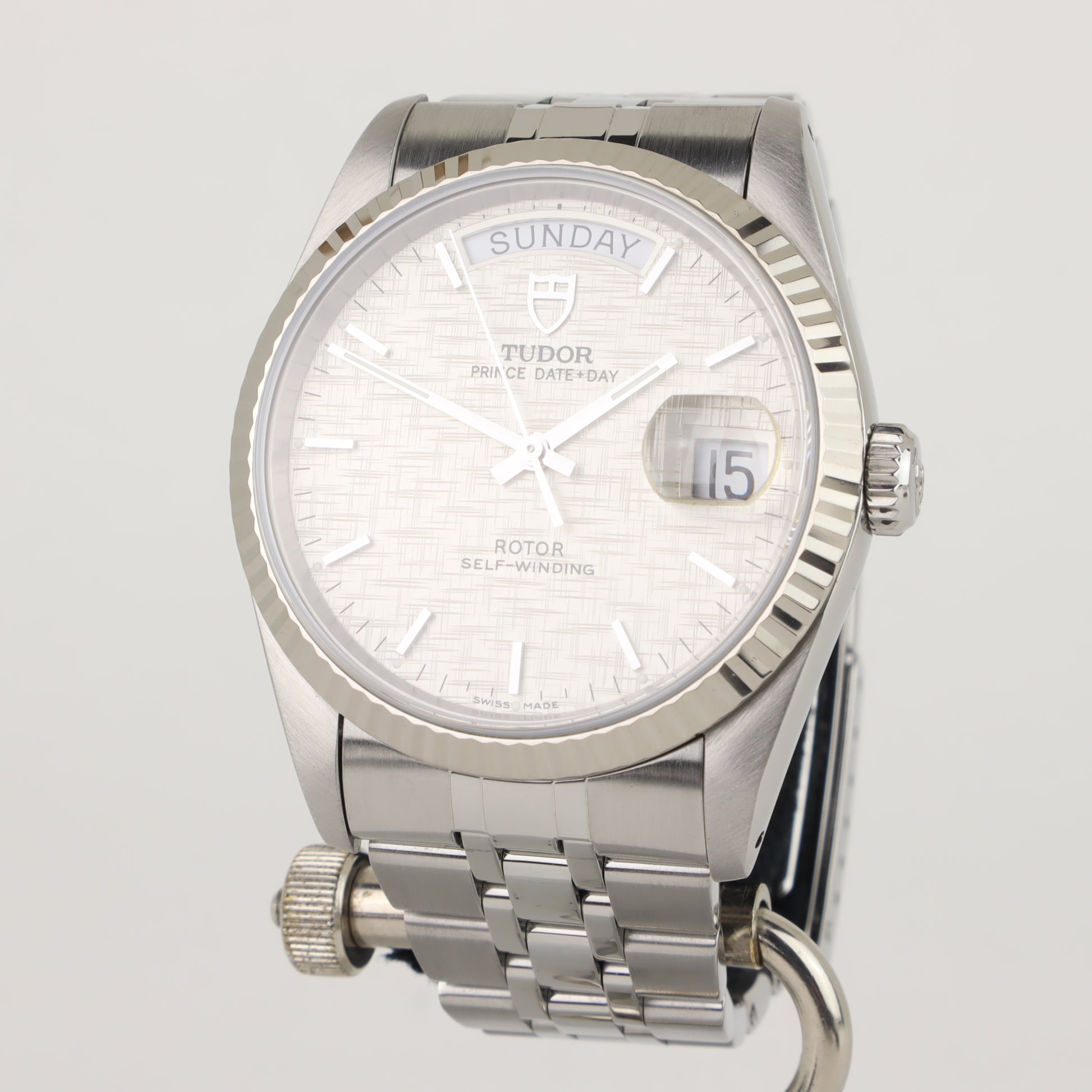 Tudor Prince Date + Day 76214    | Box & Papers | 2013