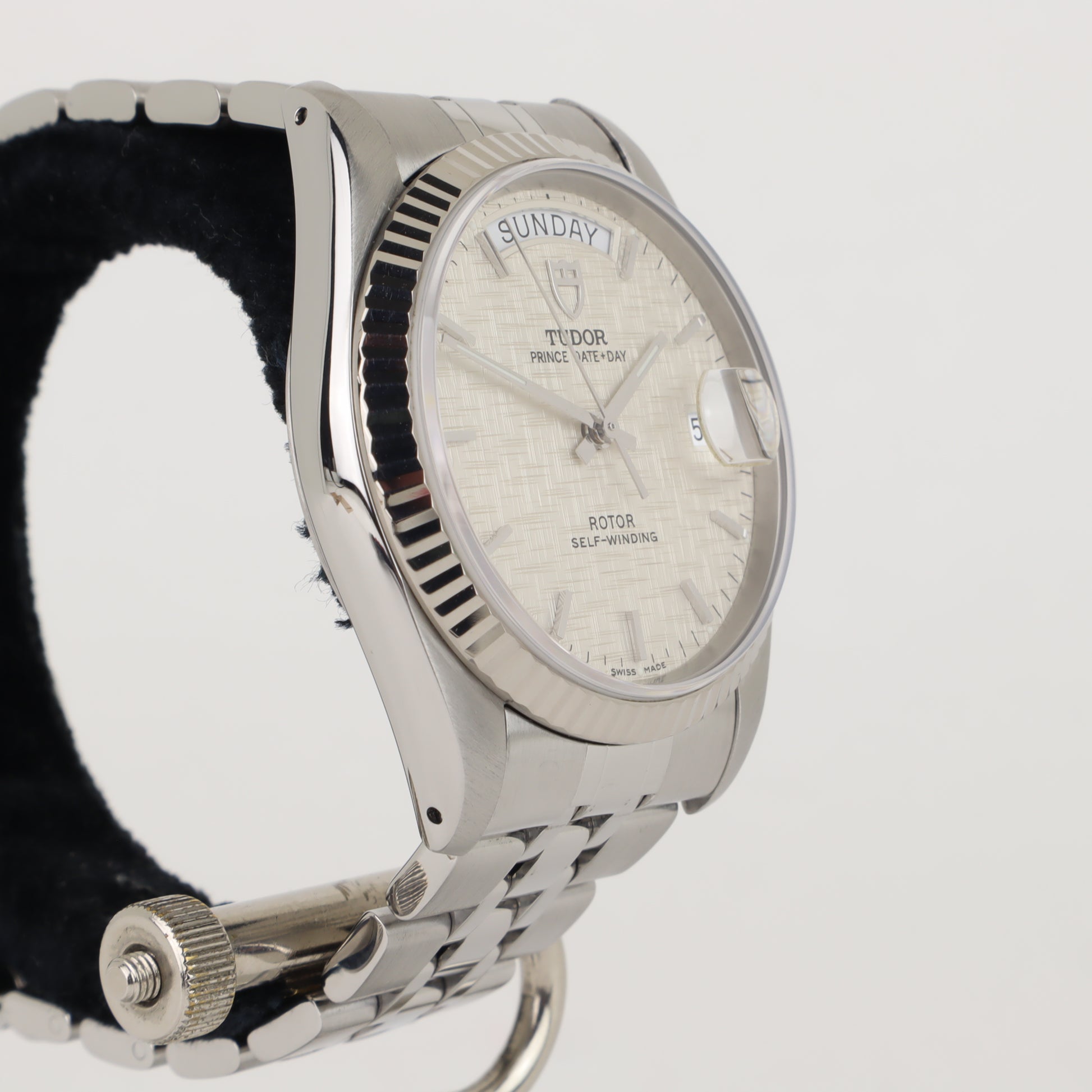 Tudor Prince Date + Day 76214    | Box & Papers | 2013
