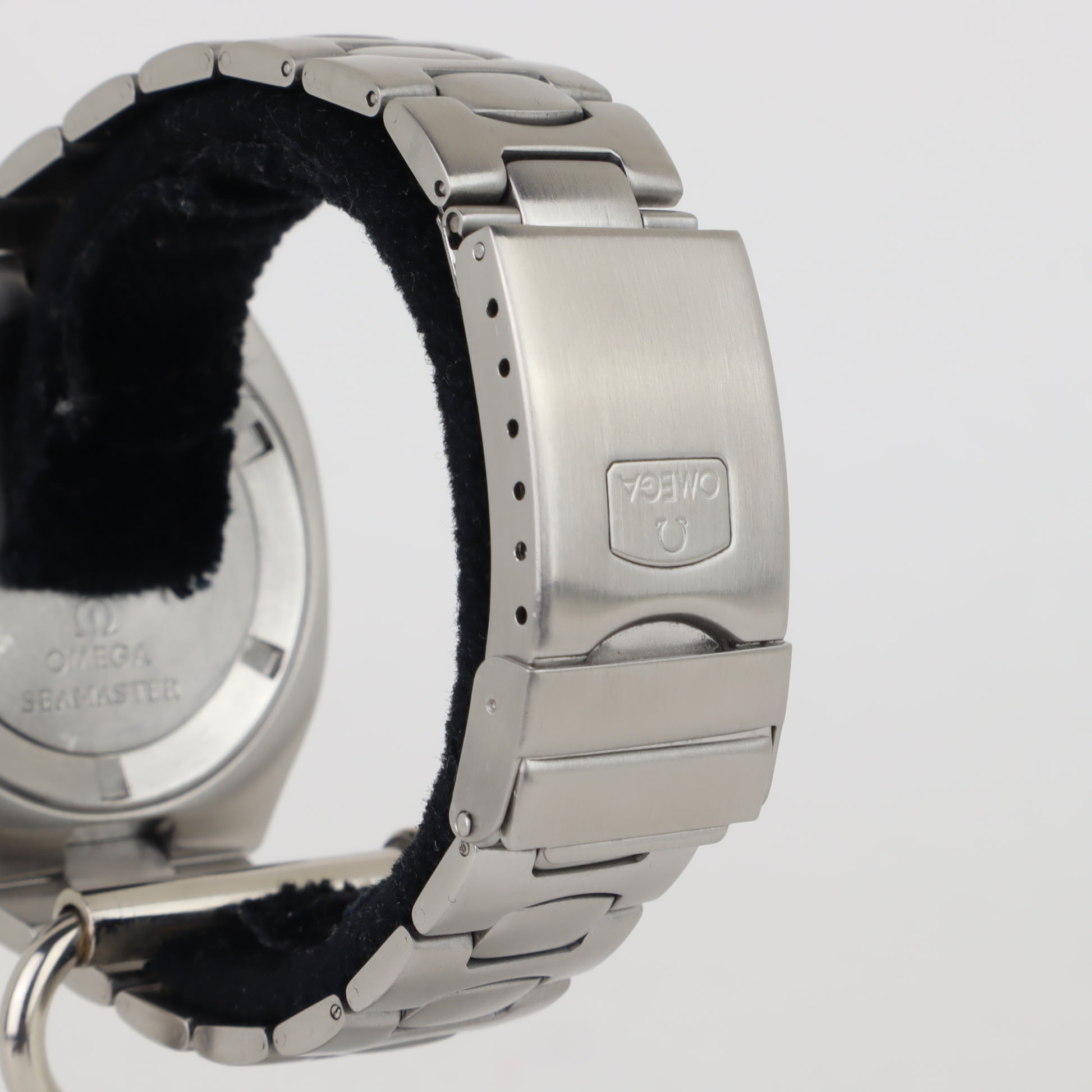 Omega Pre Bond Jumbo 396.1041    | Box & Papers | 1990
