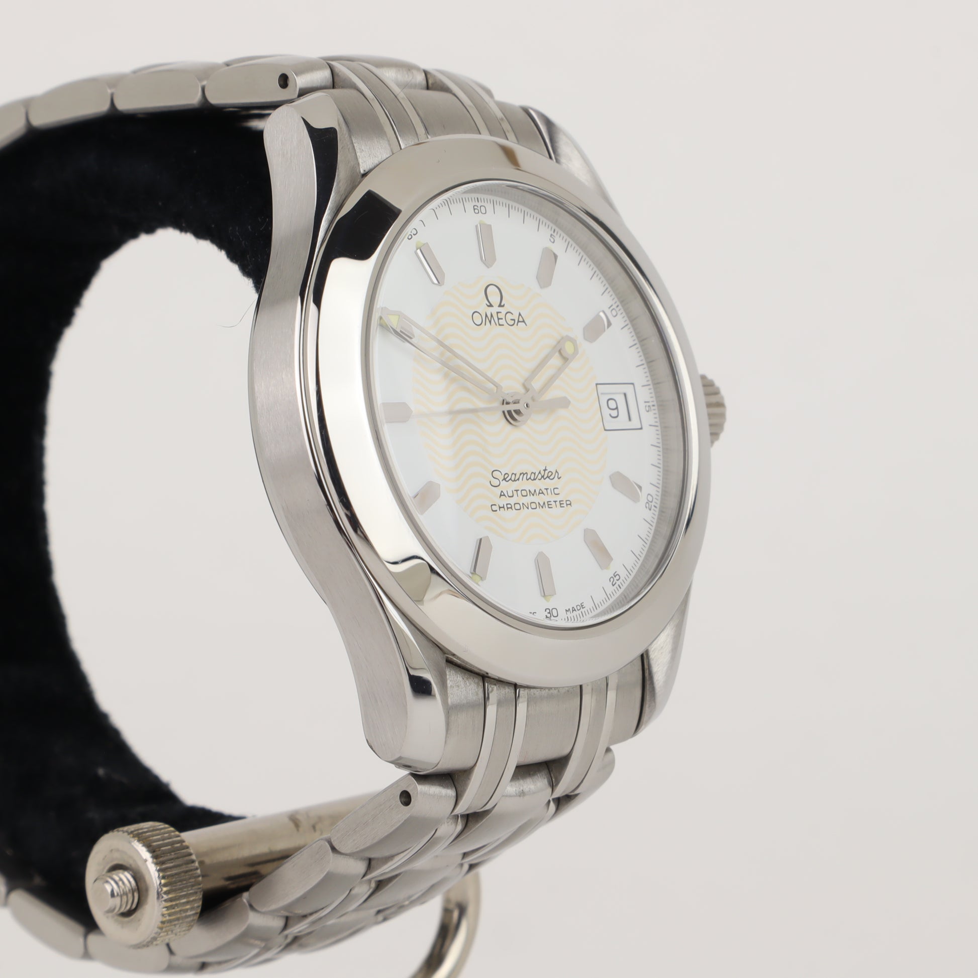 Omega Seamaster 120M 2501.21 Automatic Chronometer   | Box & Papers | 1997