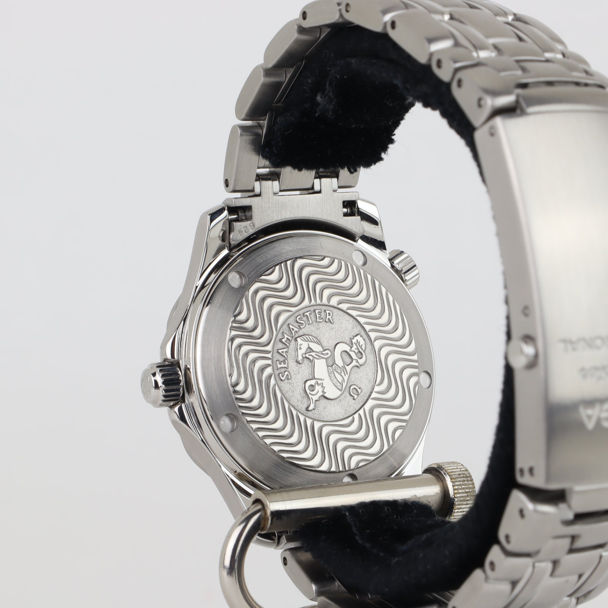 Omega Seamaster 300M 2551.80   | Serviced | Box & Papers | 1999