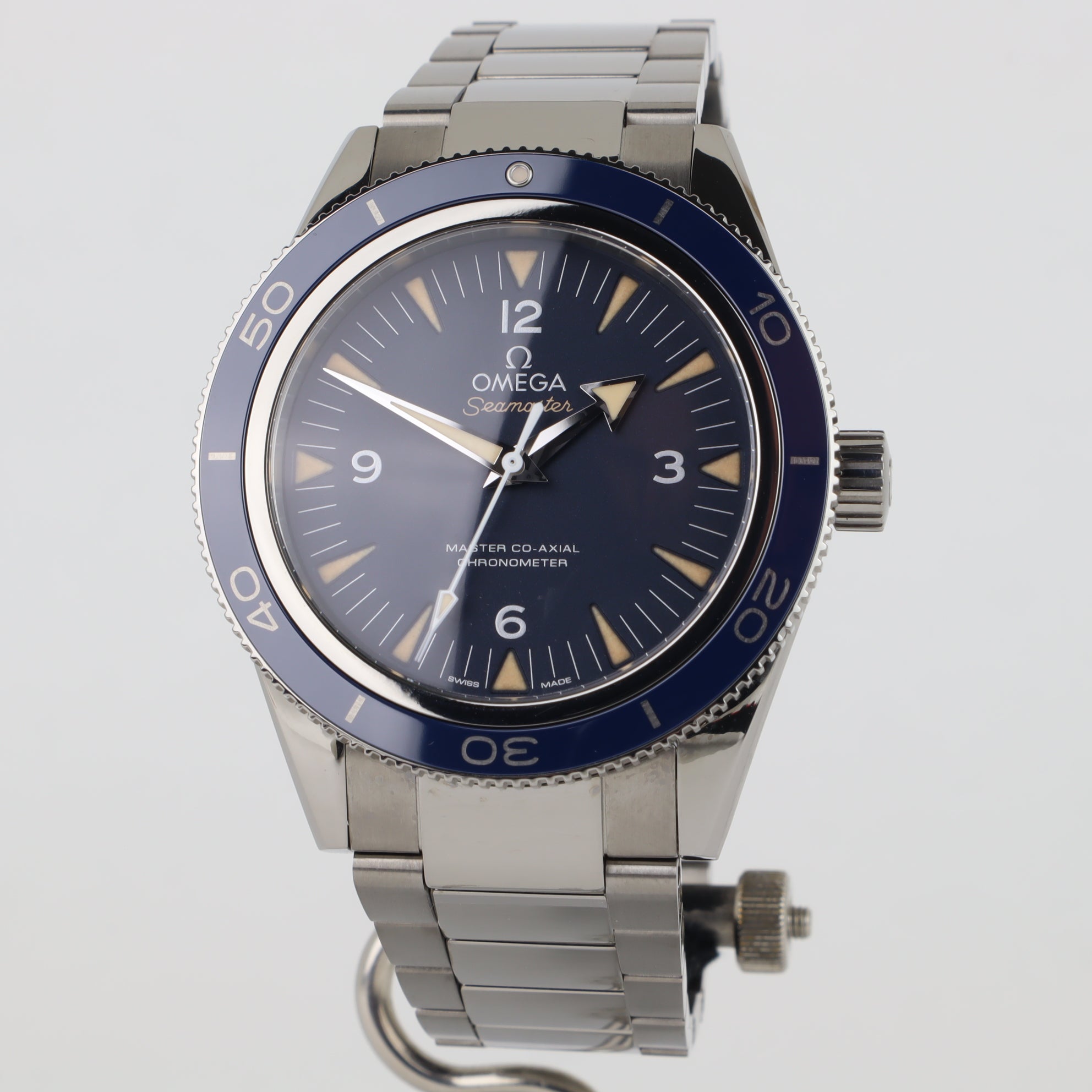 Omega Seamaster 300 233.90.41.21.03.001    | Box & Papers