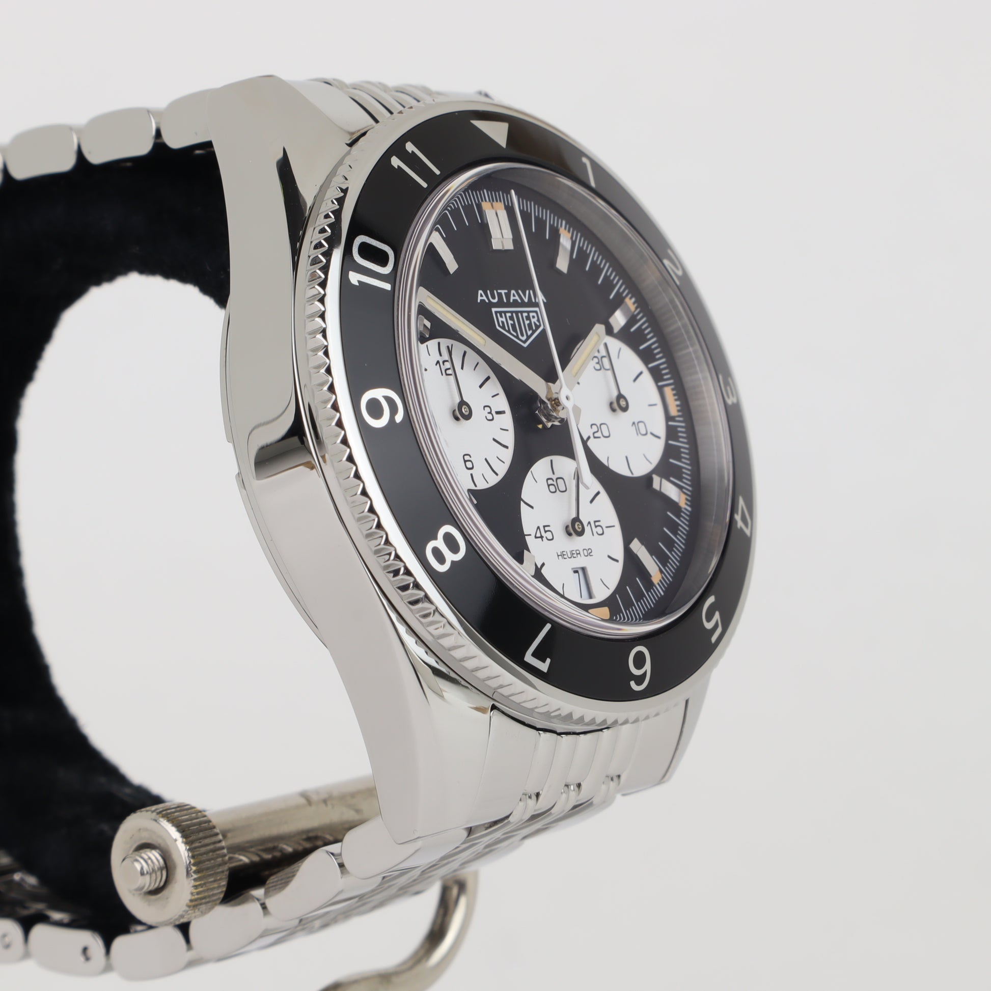 TAG Heuer Autavia Heritage Calibre Heuer 02 CBE2110.BA0687    | Box & Papers | 2017