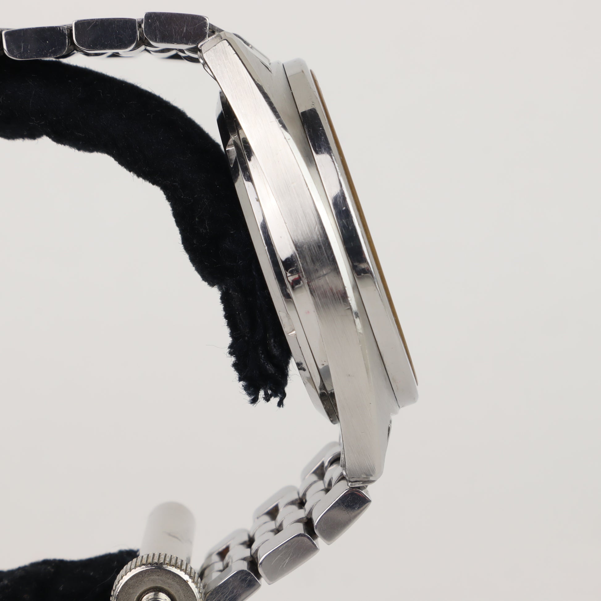Omega Constellation 168.0056 'C-shape'  | Serviced | Box & Papers | 1975