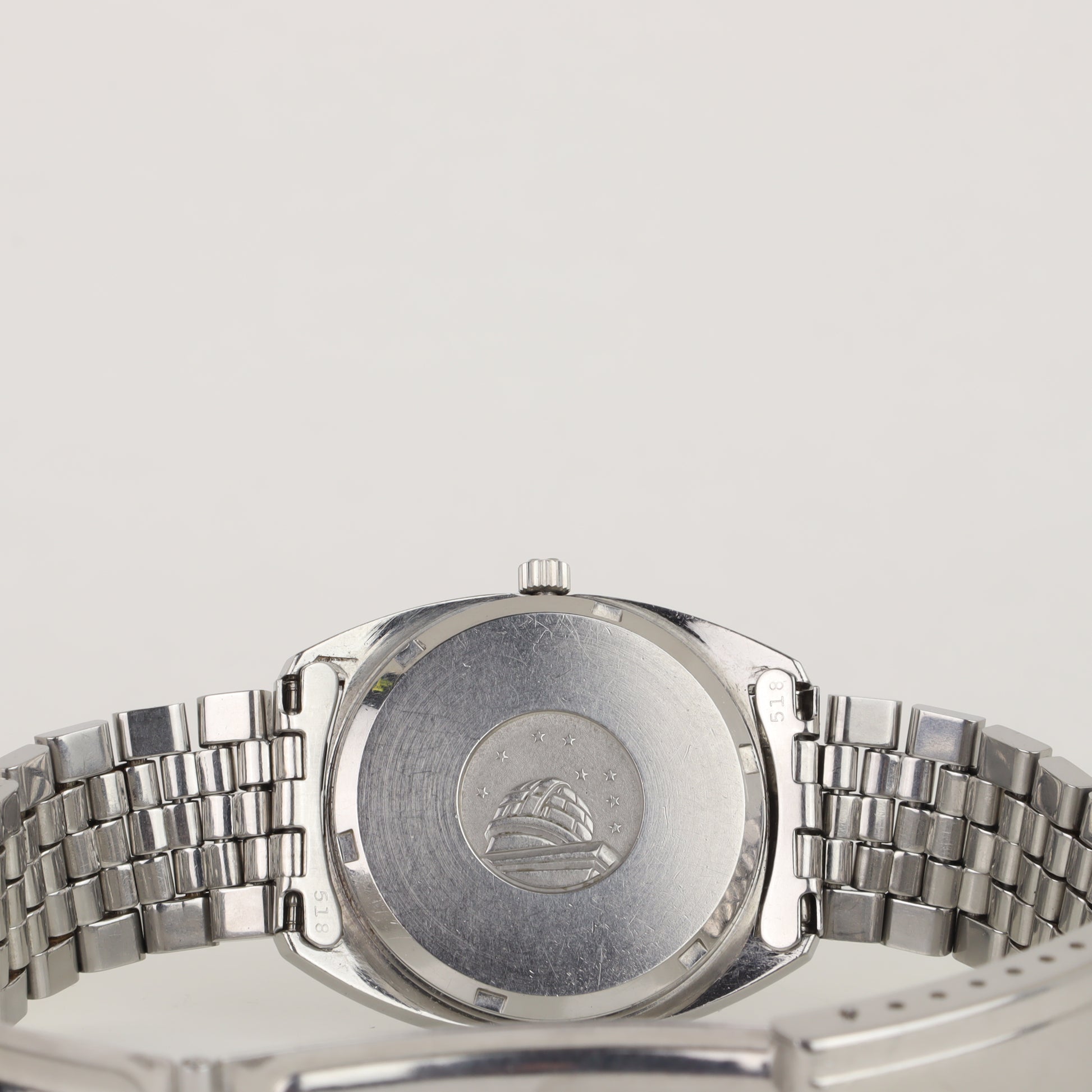 Omega Constellation 168.0056 'C-shape'  | Serviced | Box & Papers | 1975