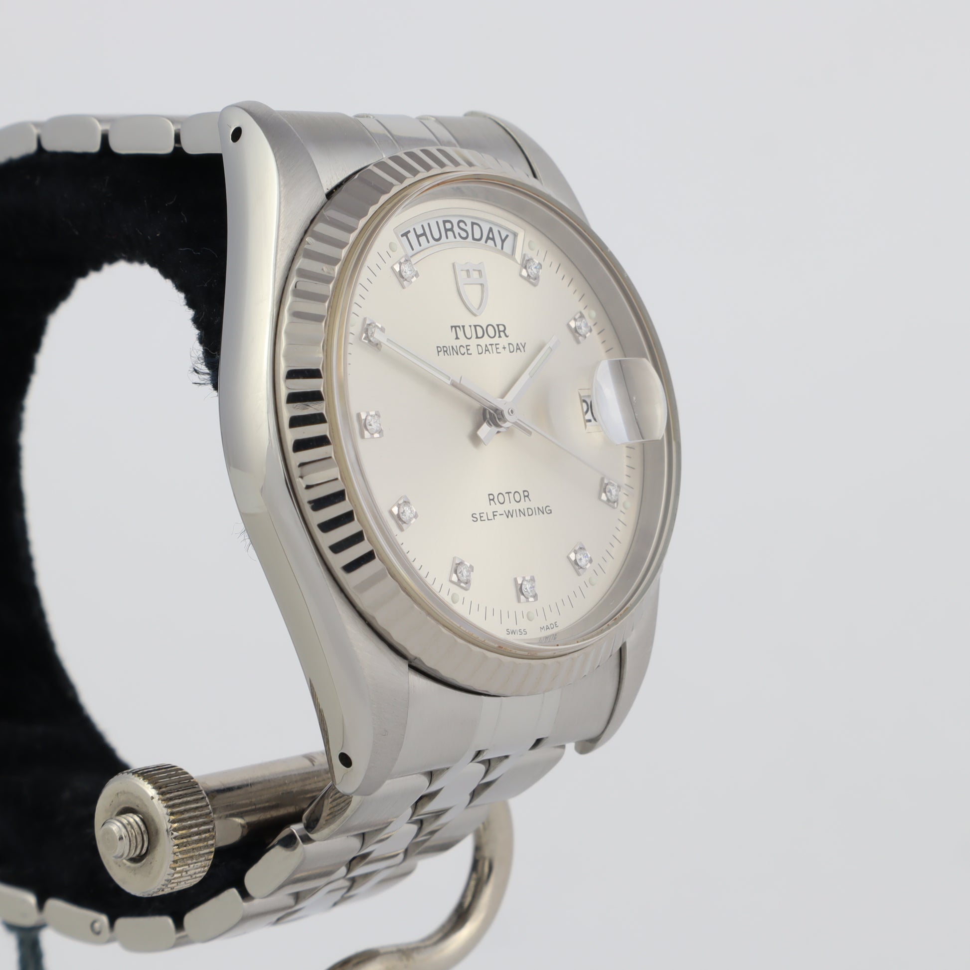Tudor Prince Date + Day 76214    | Box & Papers | 2011