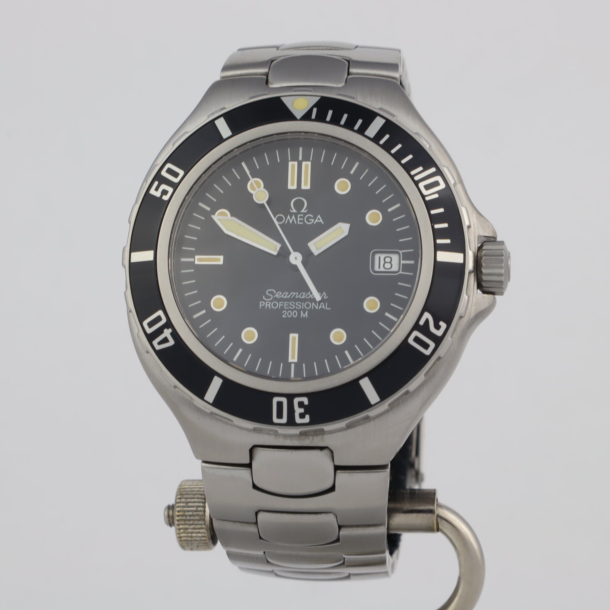 Omega Seamaster 200M Pre-Bond – B&O Watches