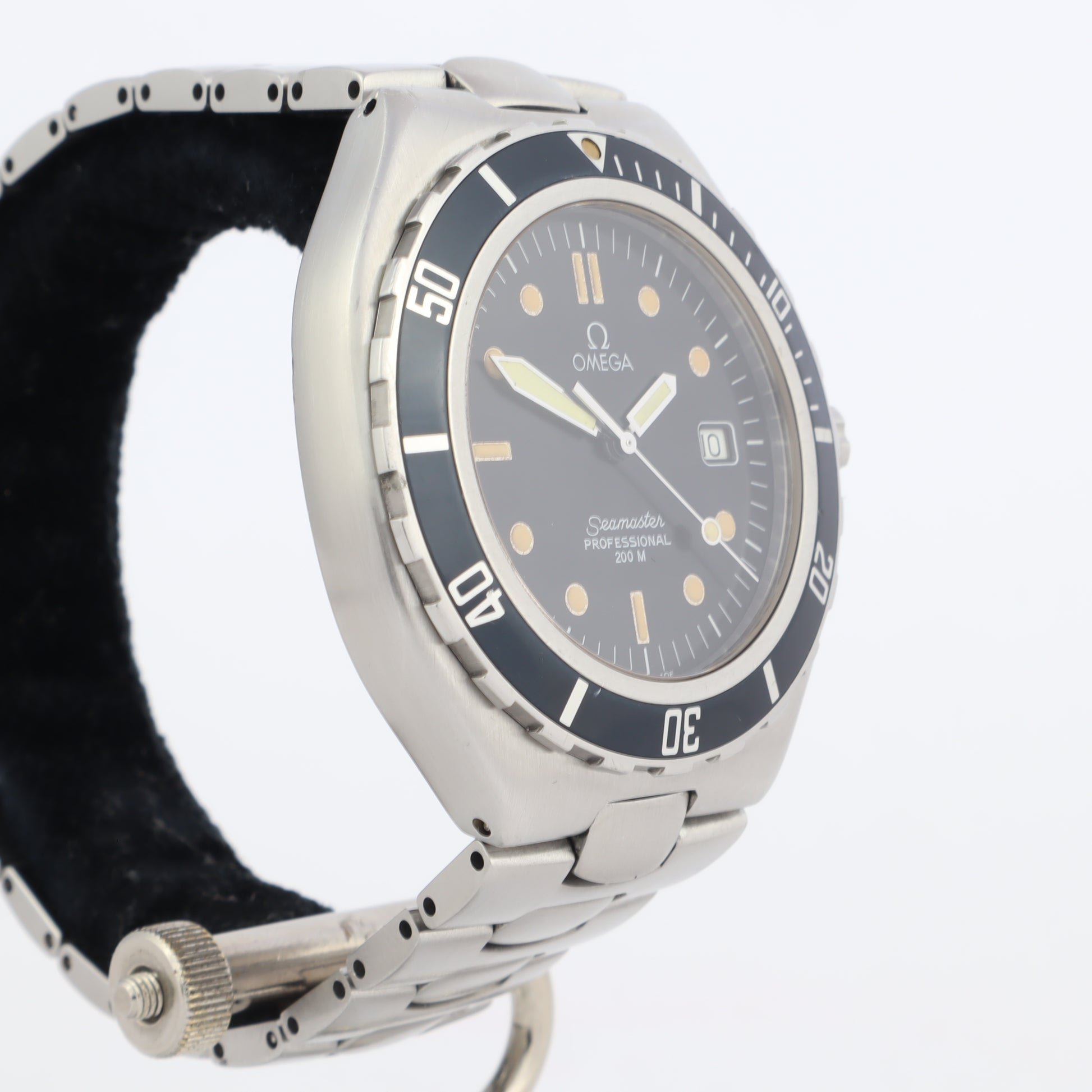 Omega Seamaster Pre Bond 200M 396.1041 'Jumbo'    | 1989