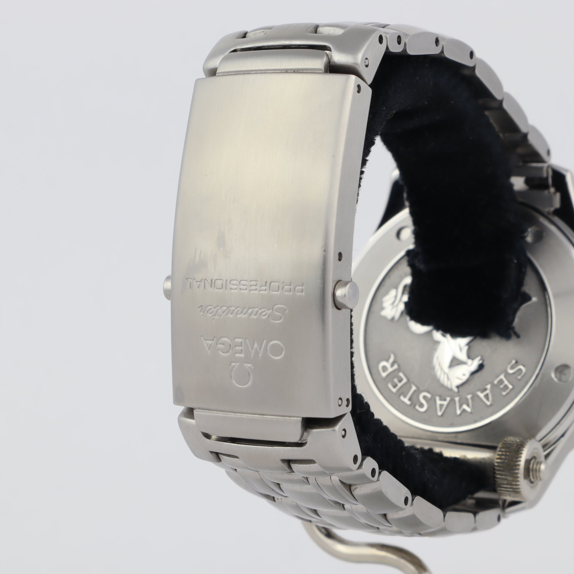 Omega 300M 212.30.41.61.01.001    | Papers | 2010
