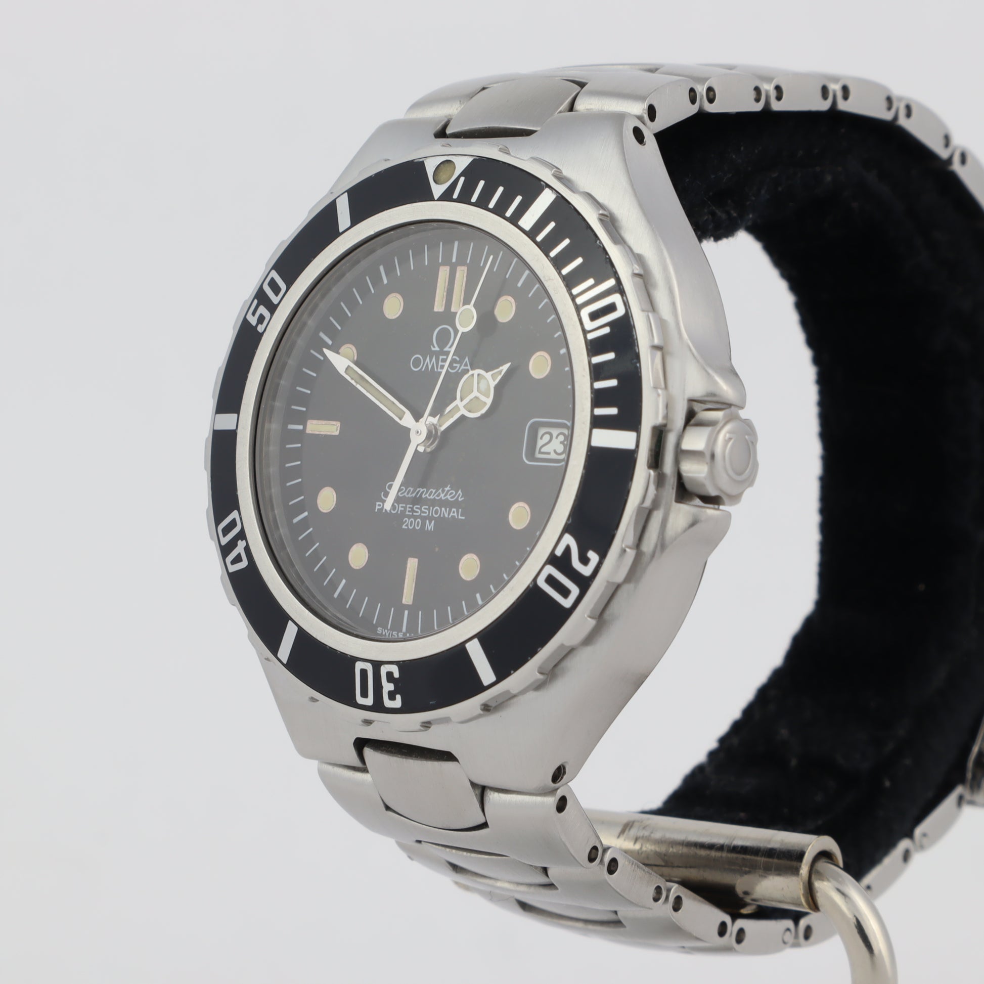 Omega Pre Bond 200M 396.1042     | 1988