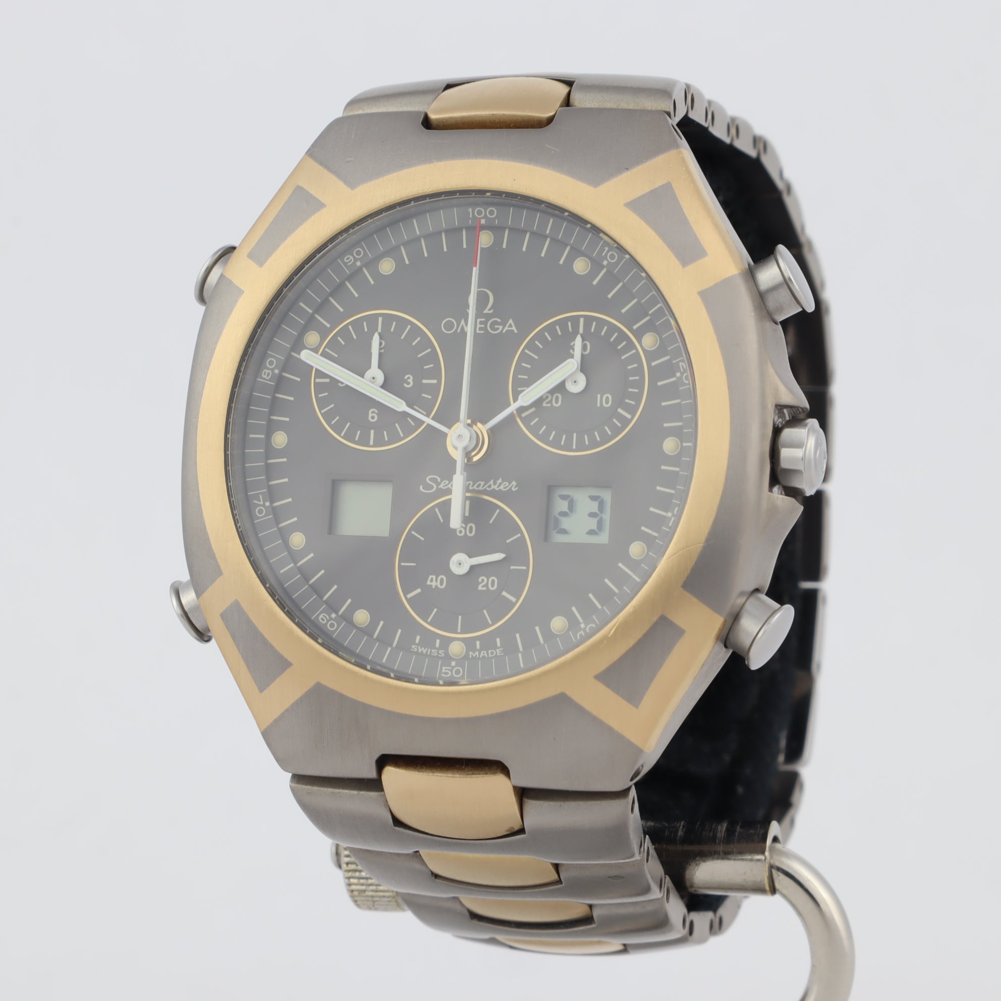 Omega Polaris Titane 1/100 Chronograph XL Titanium & 18K 386.1231     | 1991