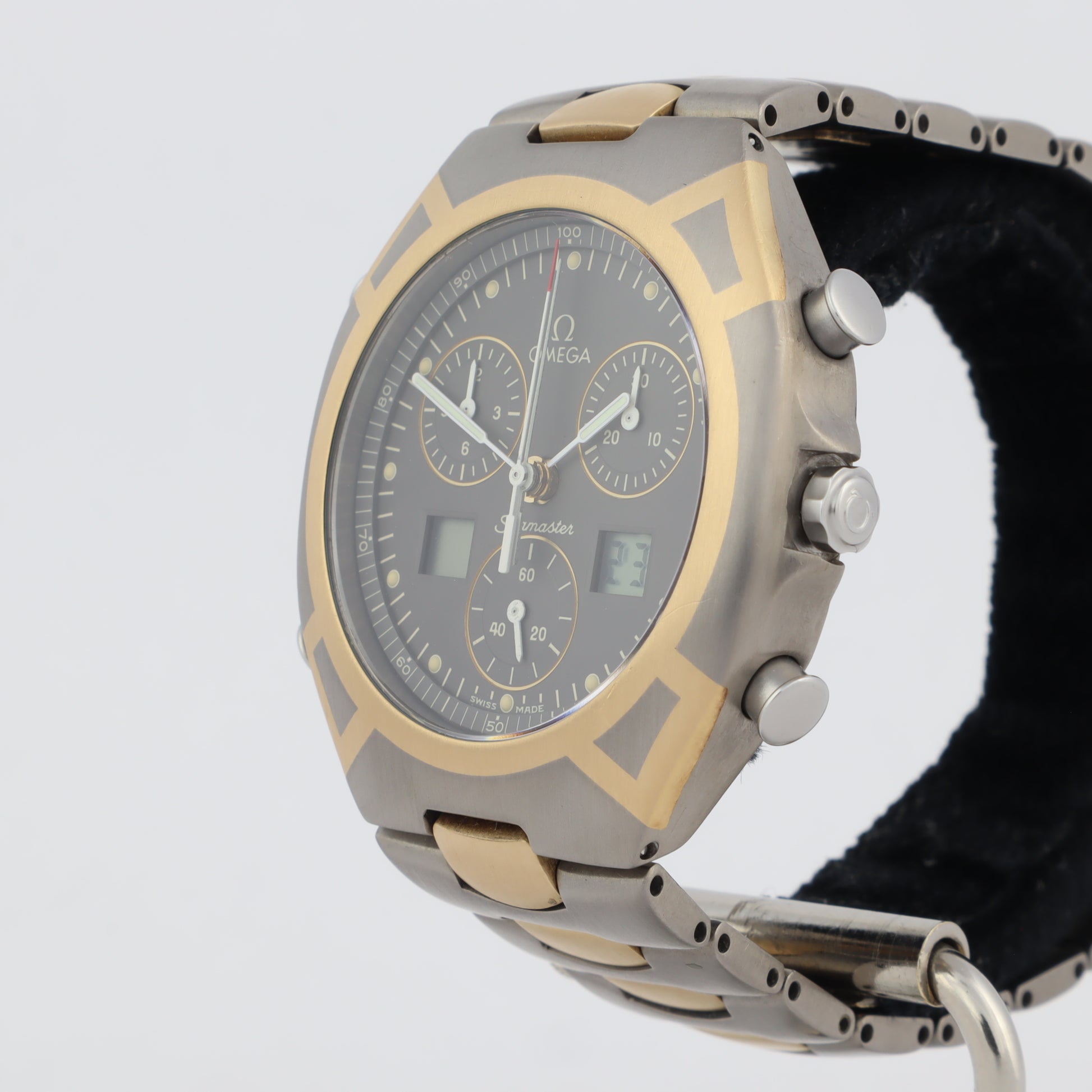 Omega Polaris Titane 1/100 Chronograph XL Titanium & 18K 386.1231     | 1991