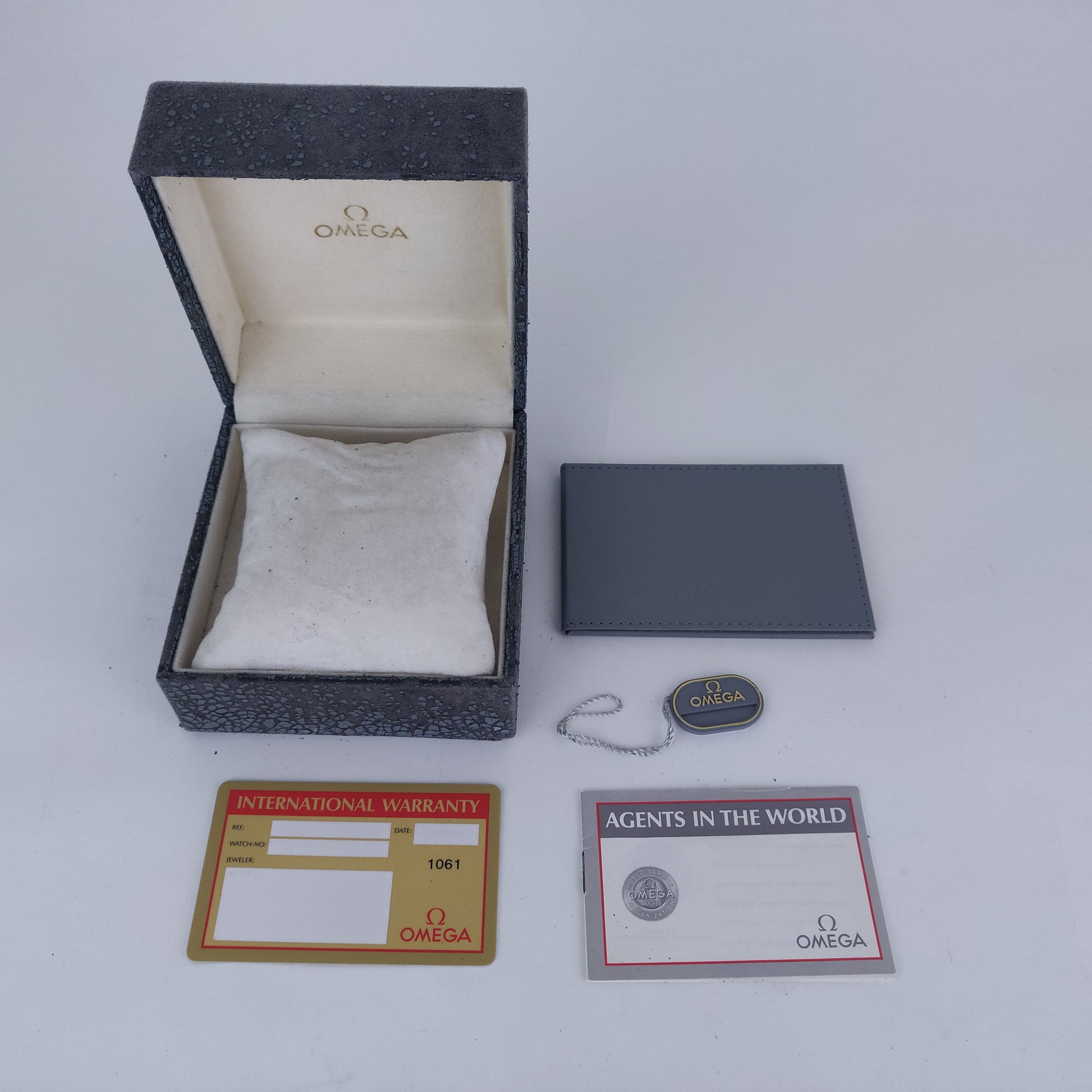 Omega Seamaster Pre Bond 200M 2850.50    | Box & Papers | 1993