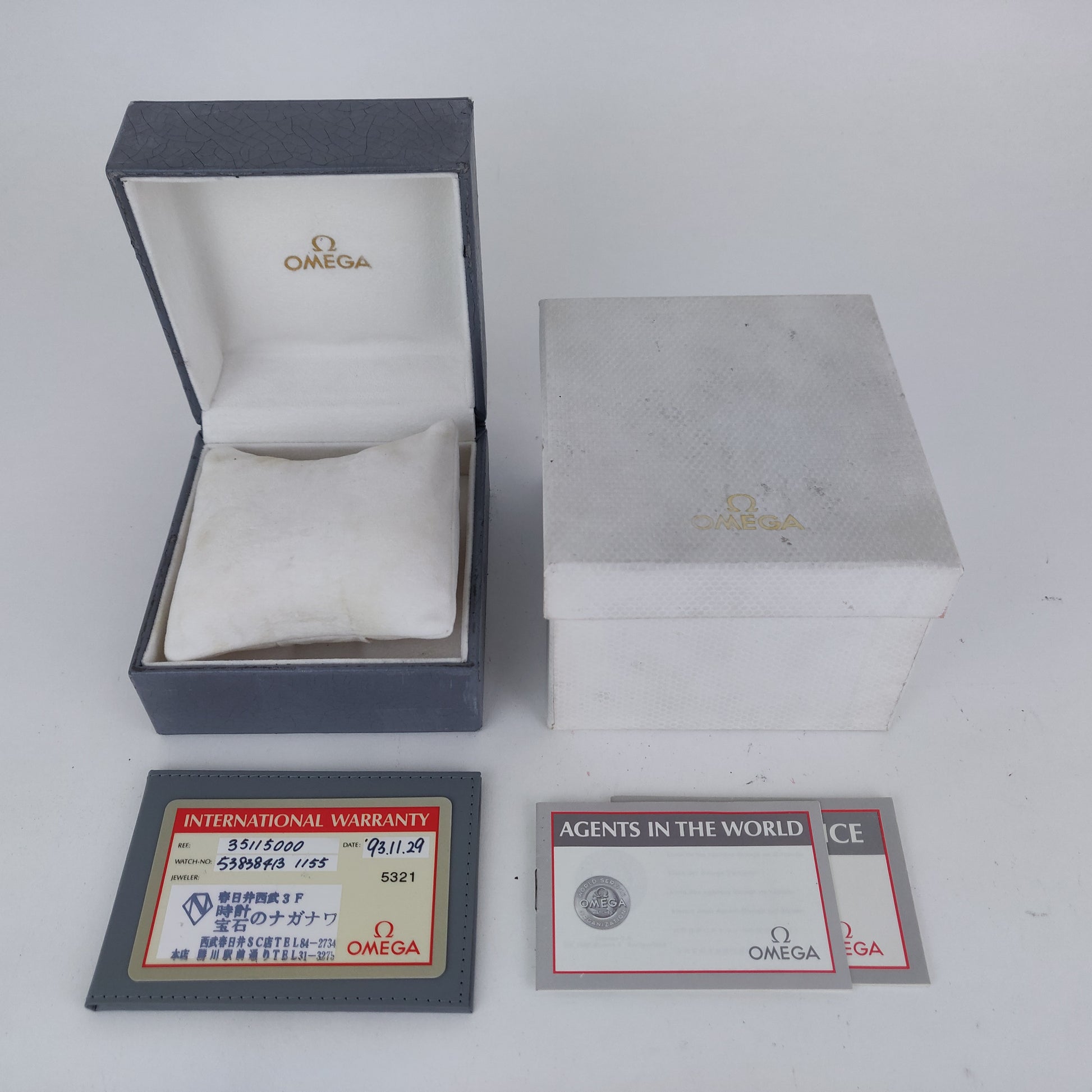 Omega Speedmaster Date 3511.50 'Reverse Panda'   | Box & Papers | 1993