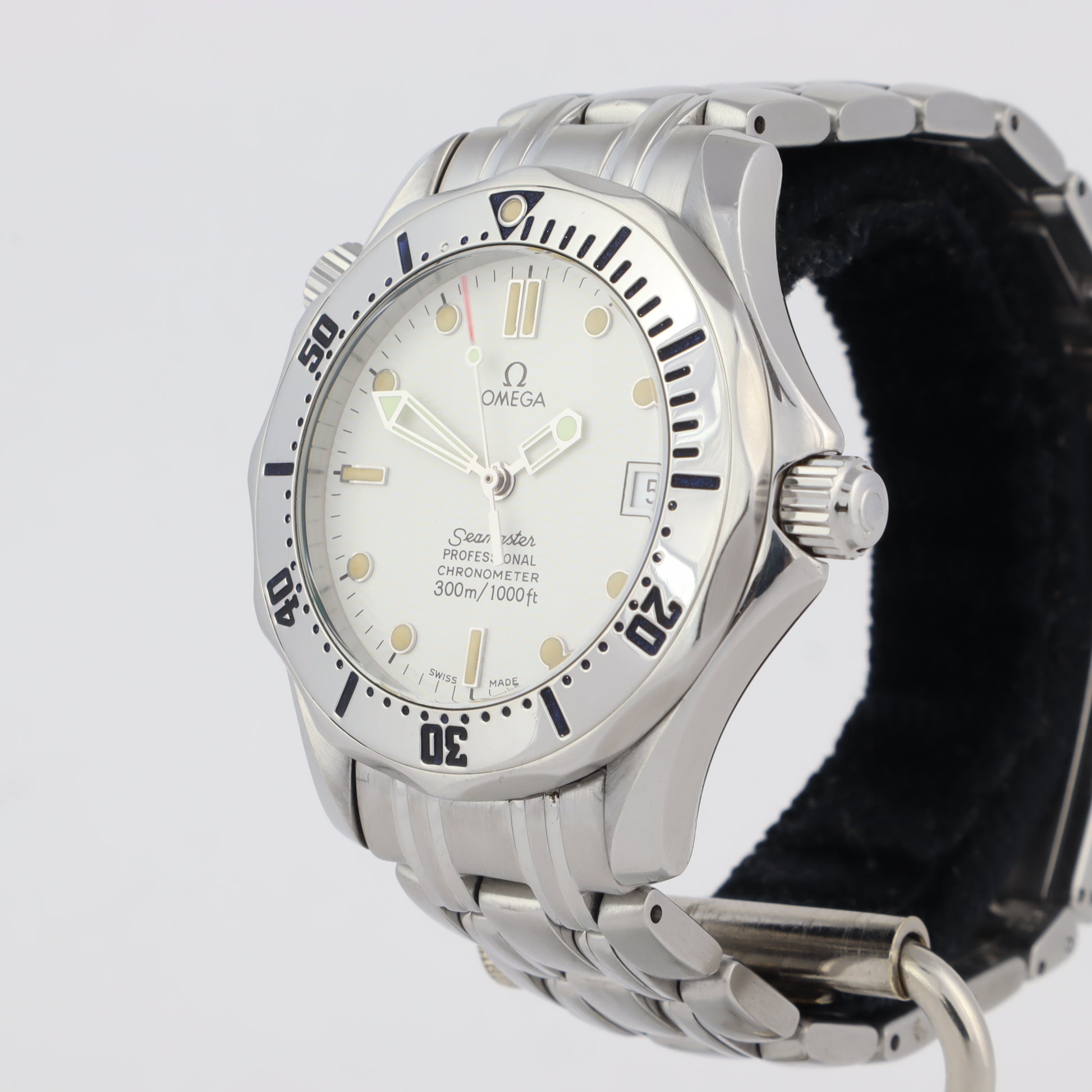 Omega Seamaster 300M 2552.20    | Box & Papers | 1995