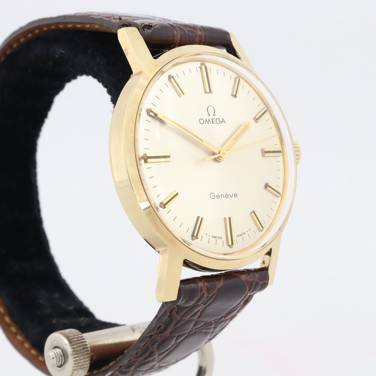 Omega Genève 135.070  14K Gold   | 1969