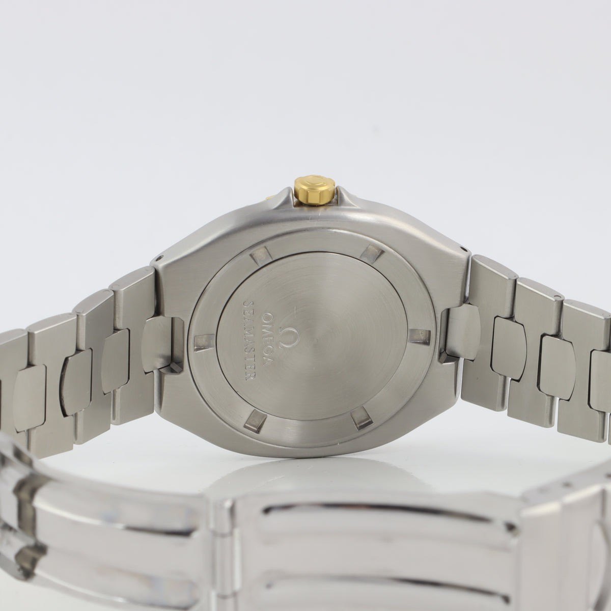 Omega Pre Bond 200M  396.1041    | Box & Papers | 1993