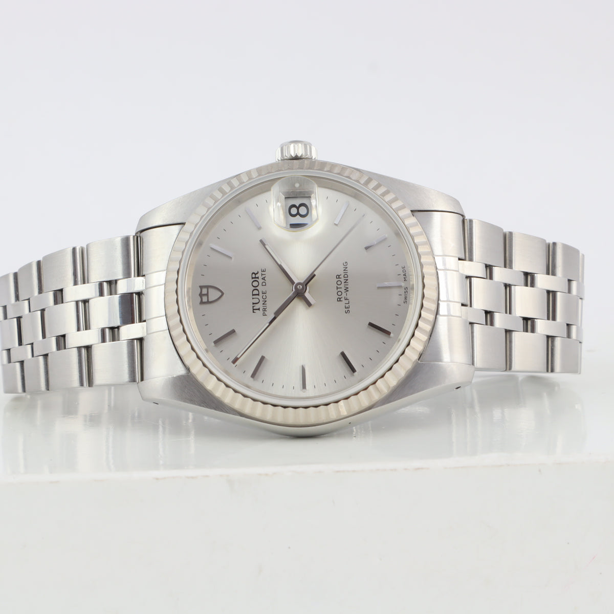 Tudor Prince Date 74034   | Serviced