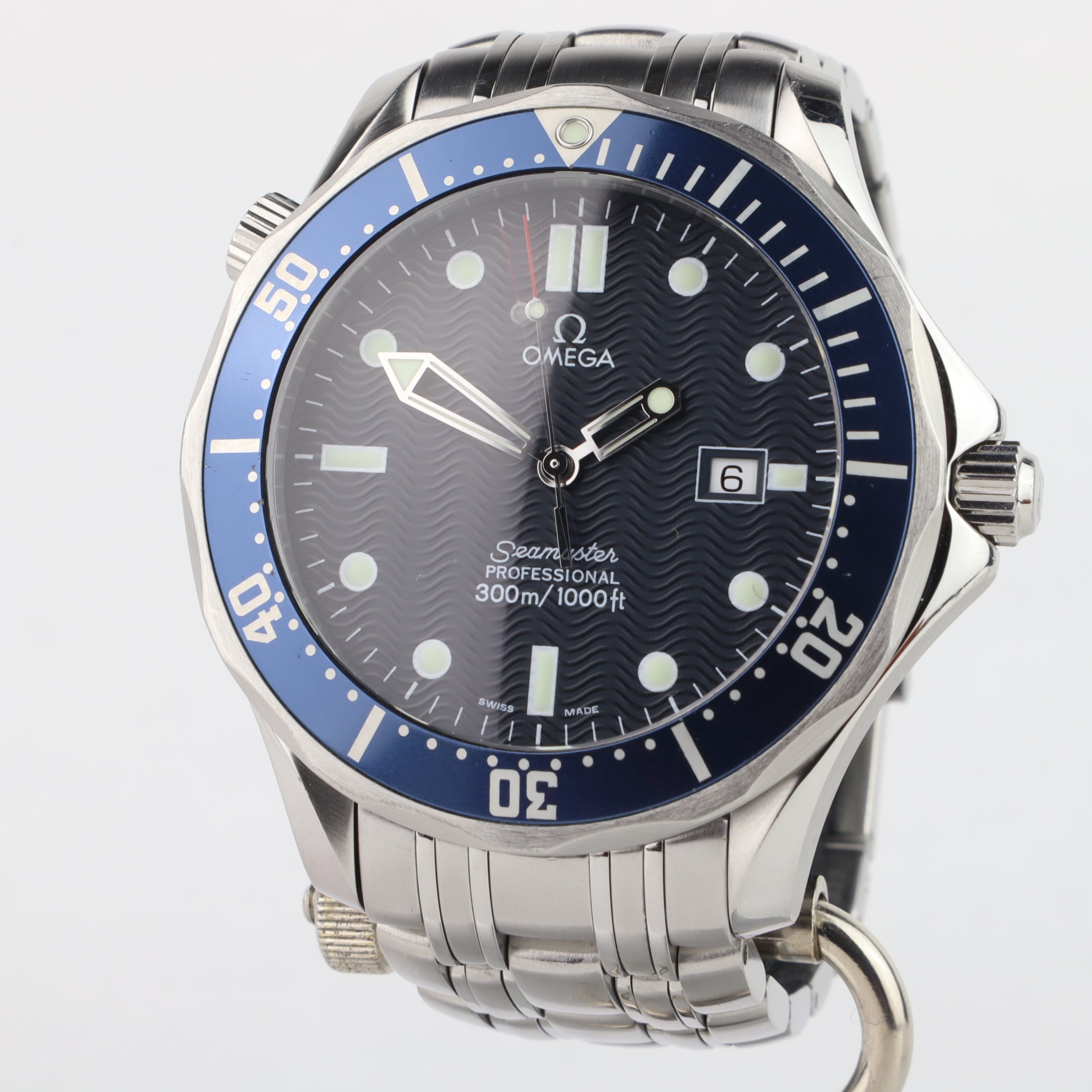 Omega Seamaster 300M 2541.80 James Bond GoldenEye   | Box & Papers | 2007