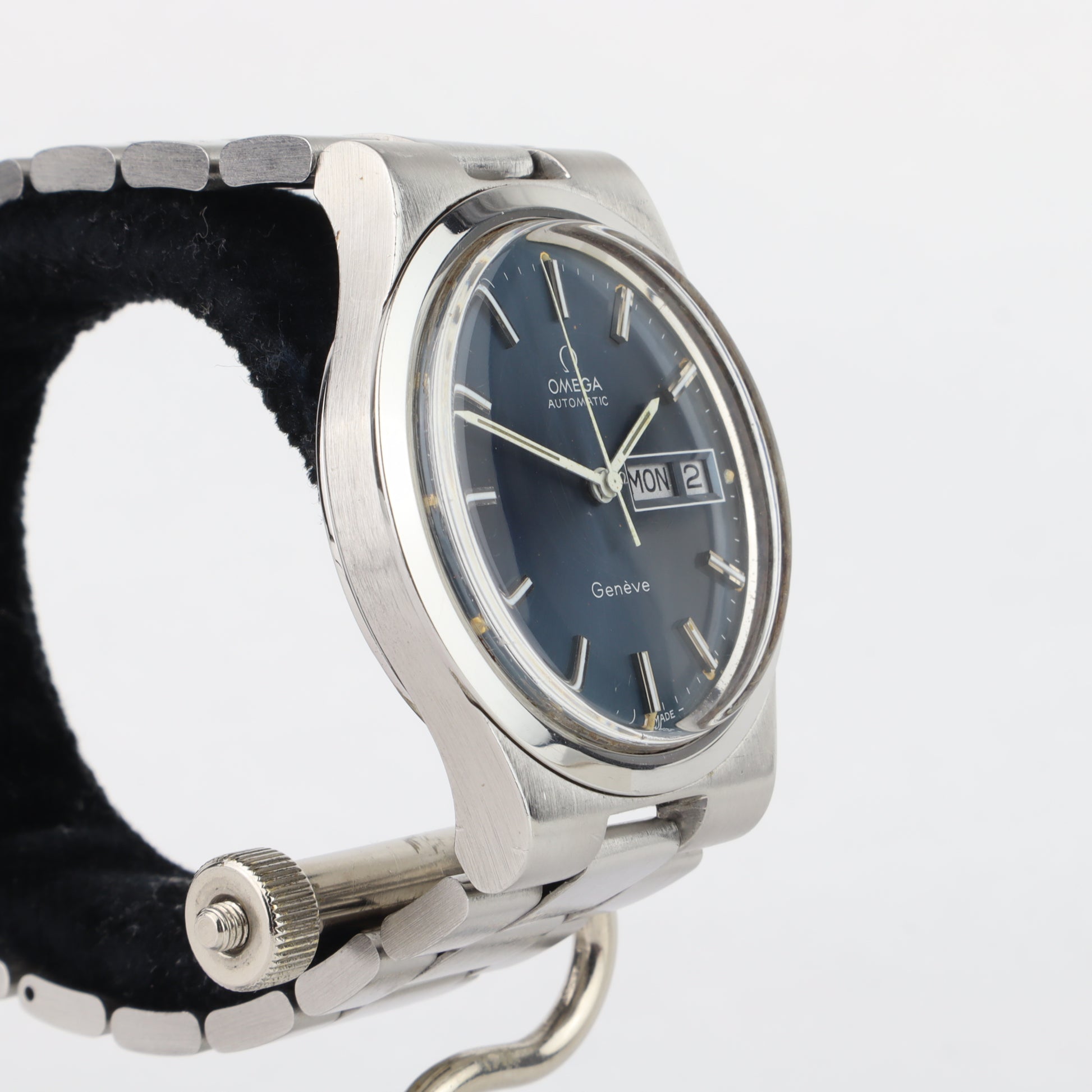 Omega Genève  166.0174     | 1974