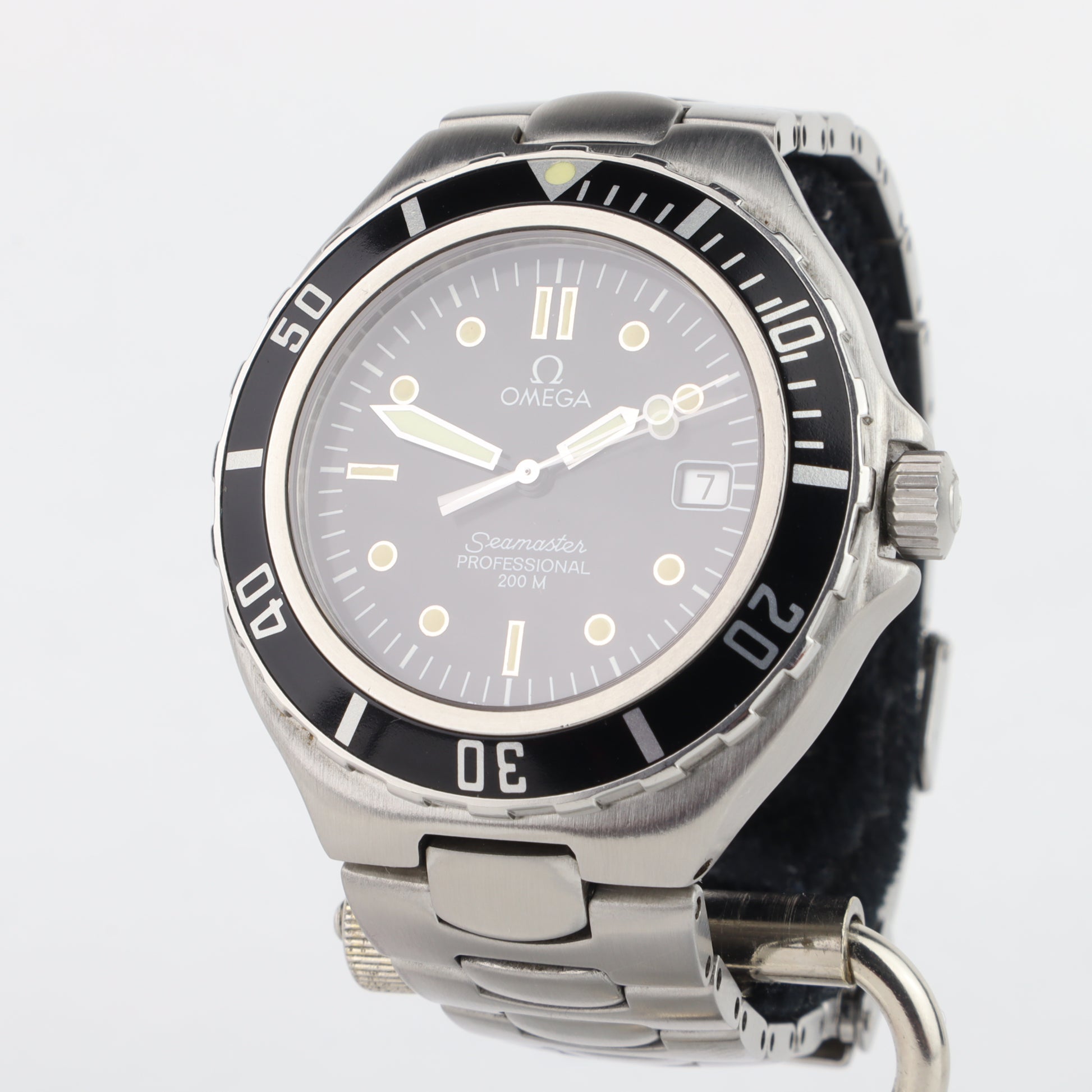 Omega Seamaster Pre Bond 200M 396.1062    | Box & Papers | 1994