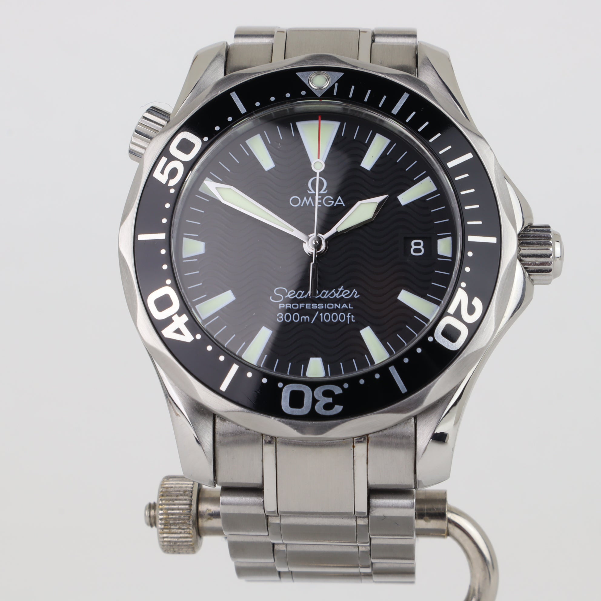 Omega 300M 2262.50    | Box & Papers | 2009