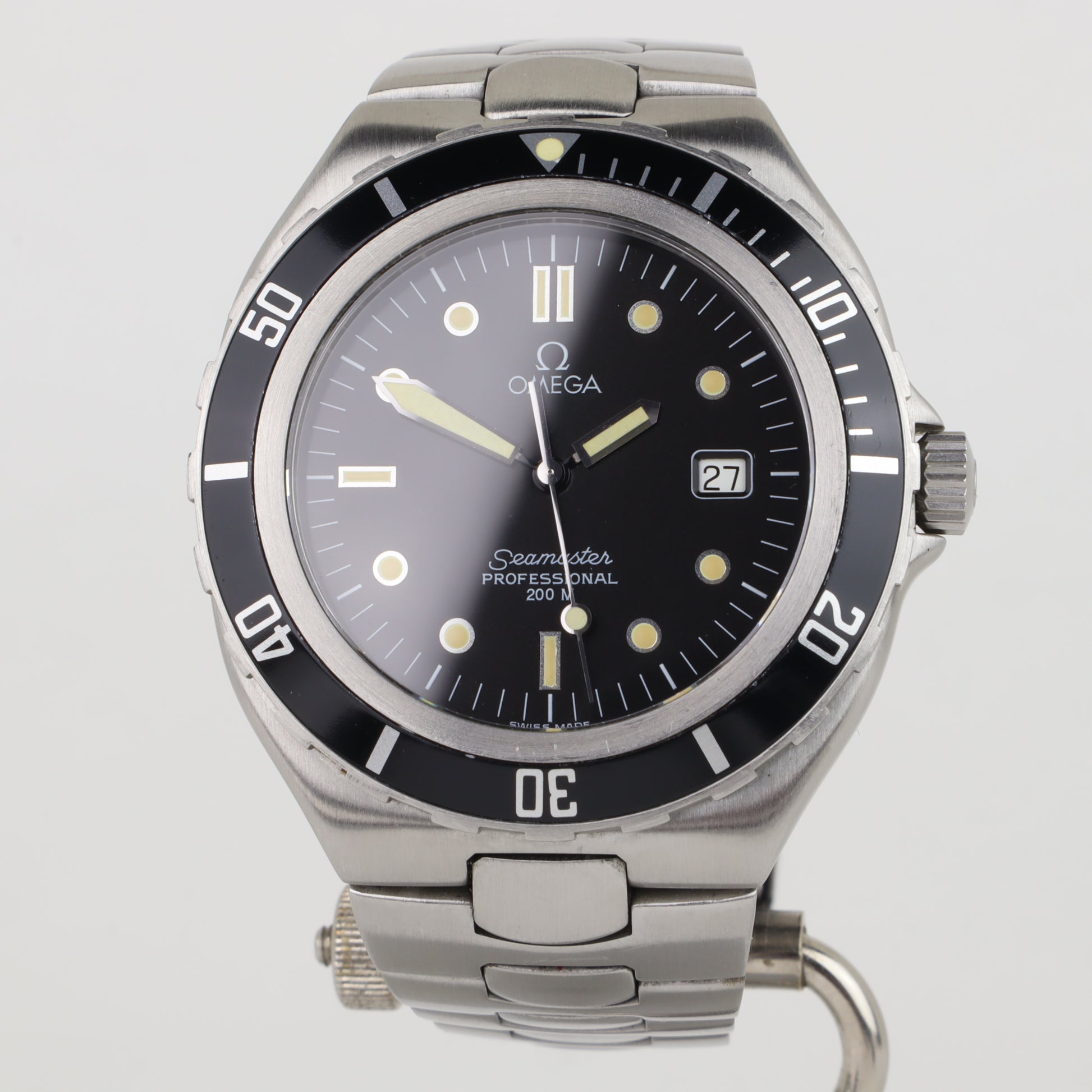 Omega Pre Bond 200M 'Jumbo' 2810.50    | Box & Papers | 1994