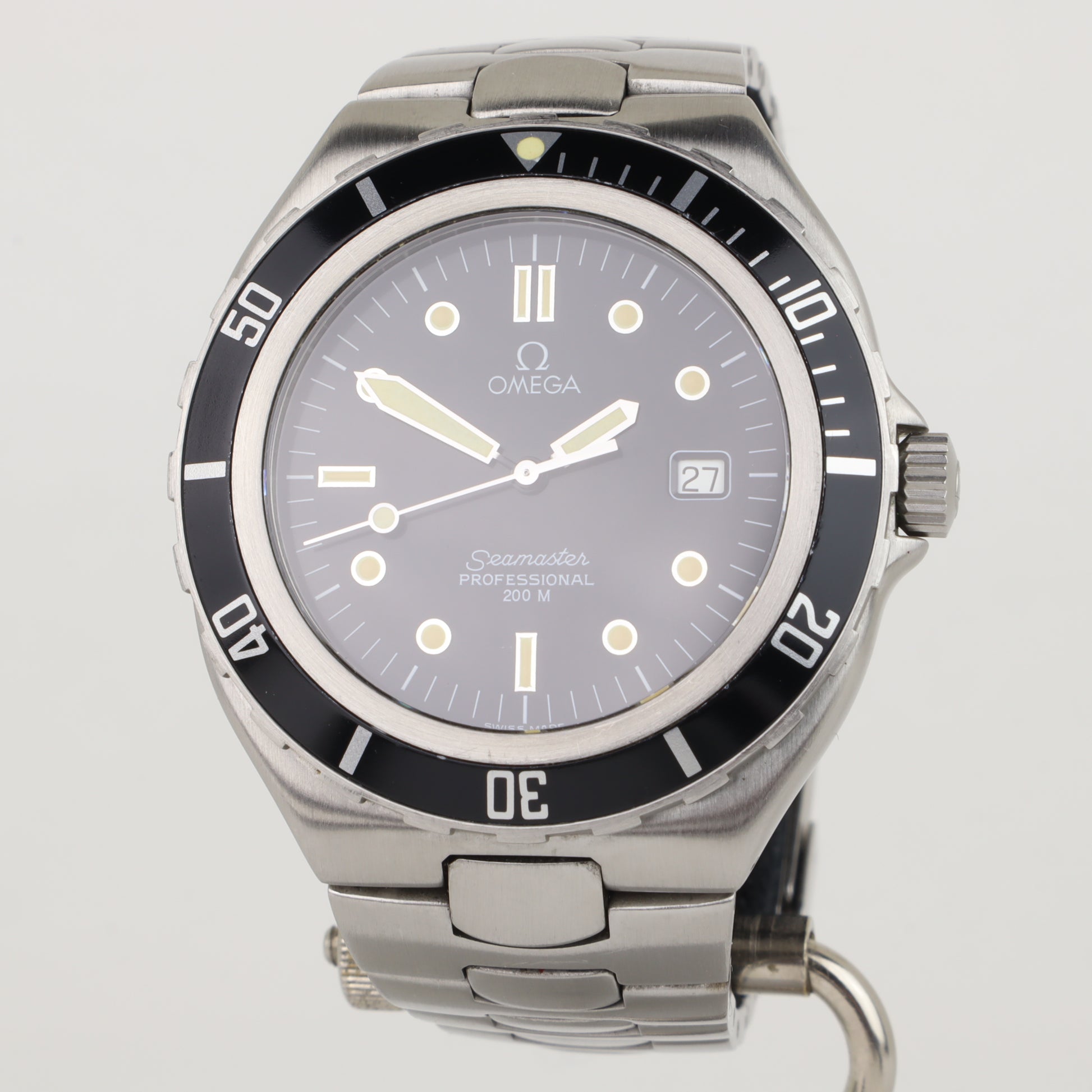 Omega Pre Bond 200M 'Jumbo' 2810.50    | Box & Papers | 1994