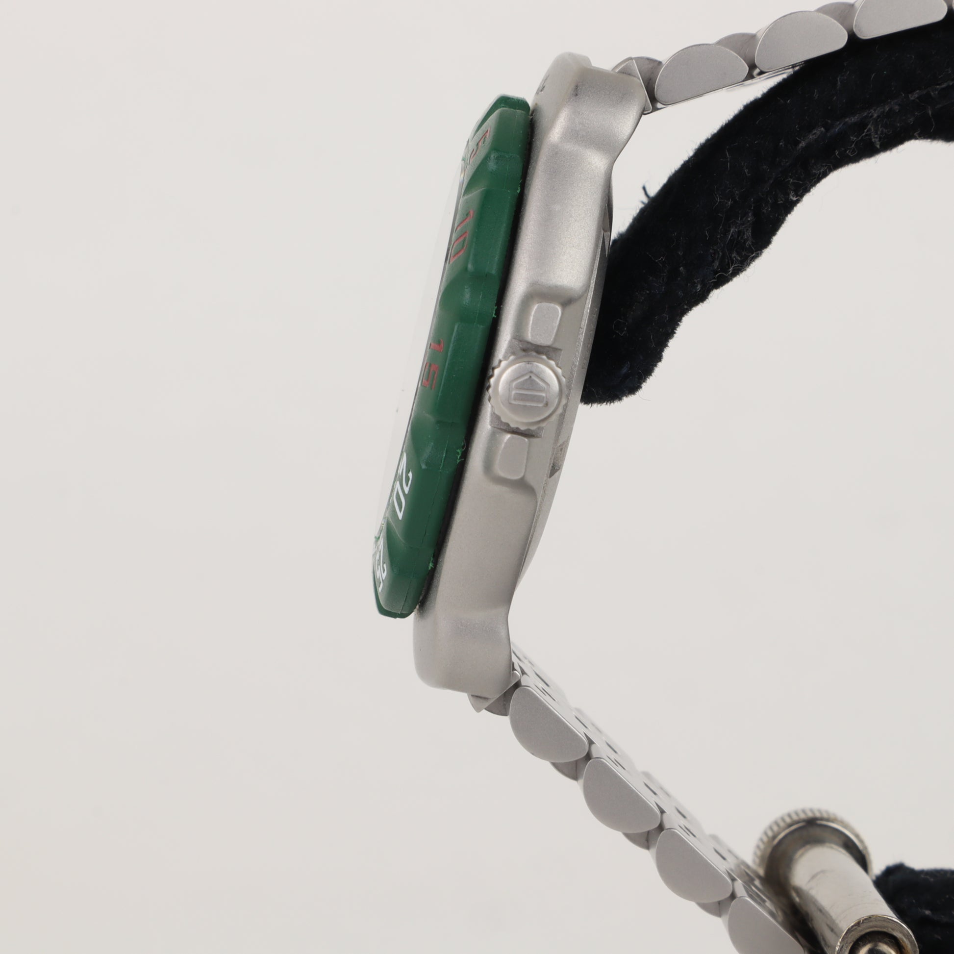 TAG Heuer X KITH Formula 1 WA121N Limited Edition (350 pieces)   | Box & Papers | 2024